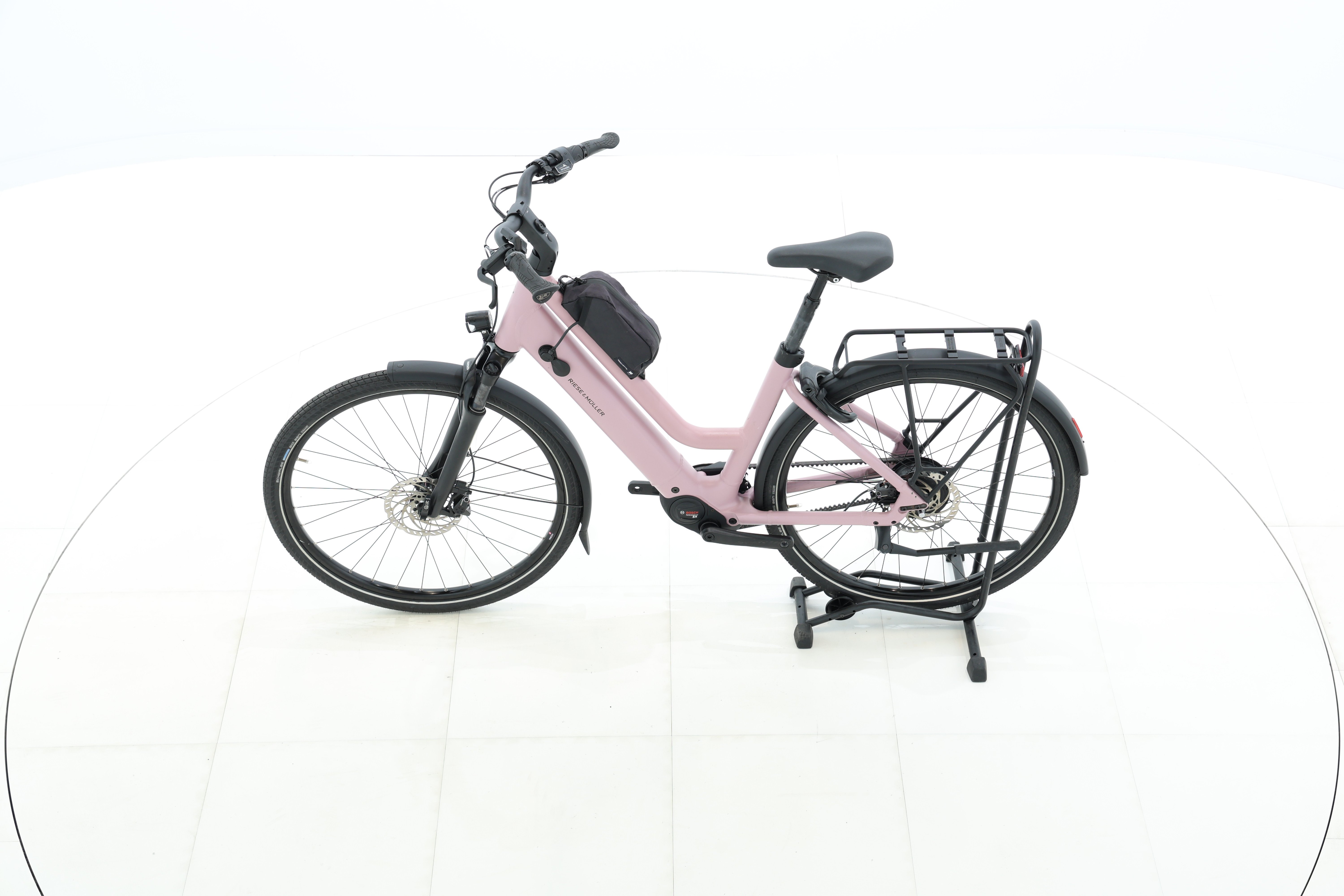 a07a7d04-2cfb-4327-a4c7-5e99a0f8a0bd