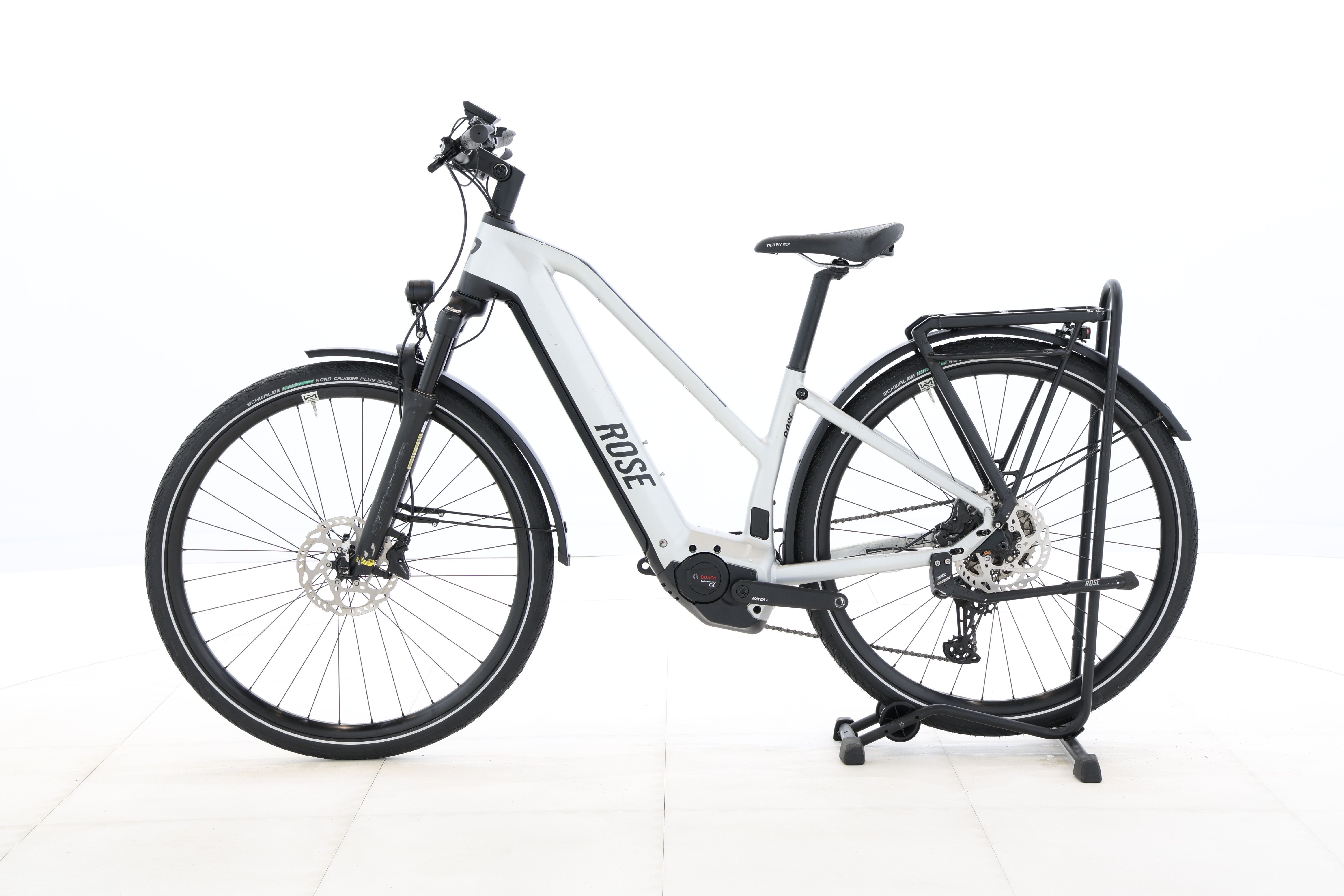 e6674589-98b0-415d-8ace-e10e56c81b9b