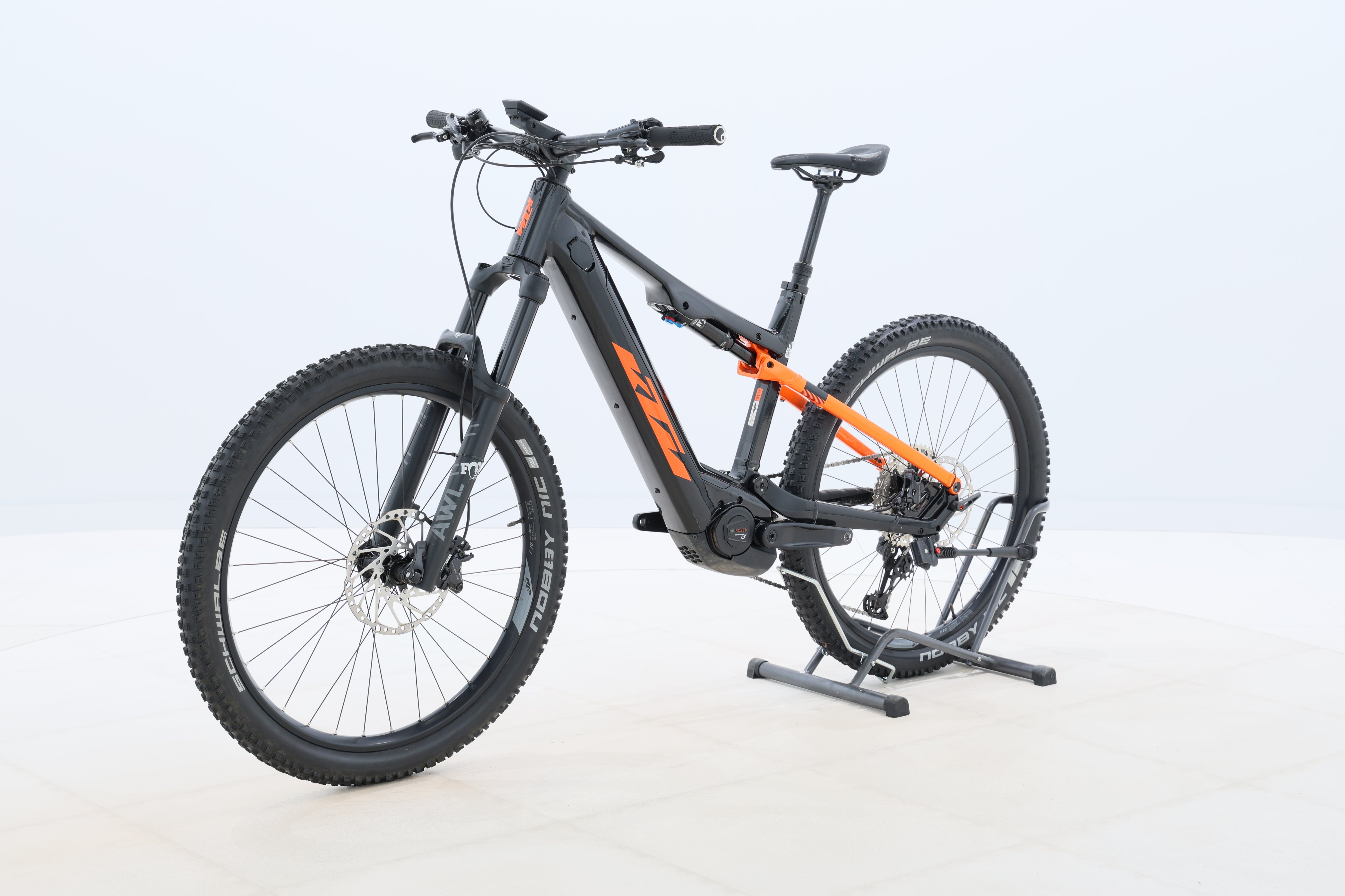 2f92ed03-628b-413f-a7bc-4745237ff1d6