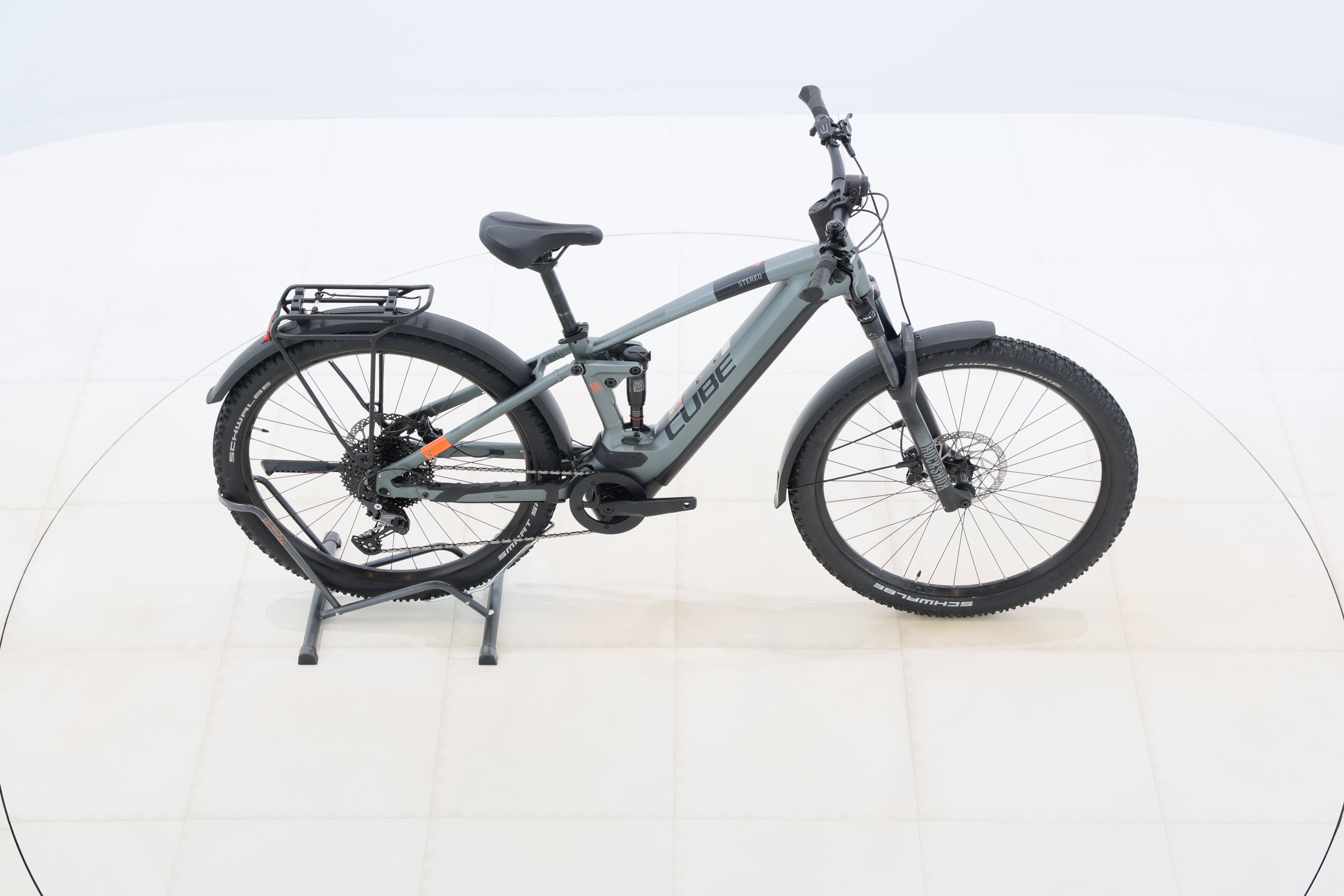 d6bd700d-f026-4633-bd70-d9e9f0cc2da1