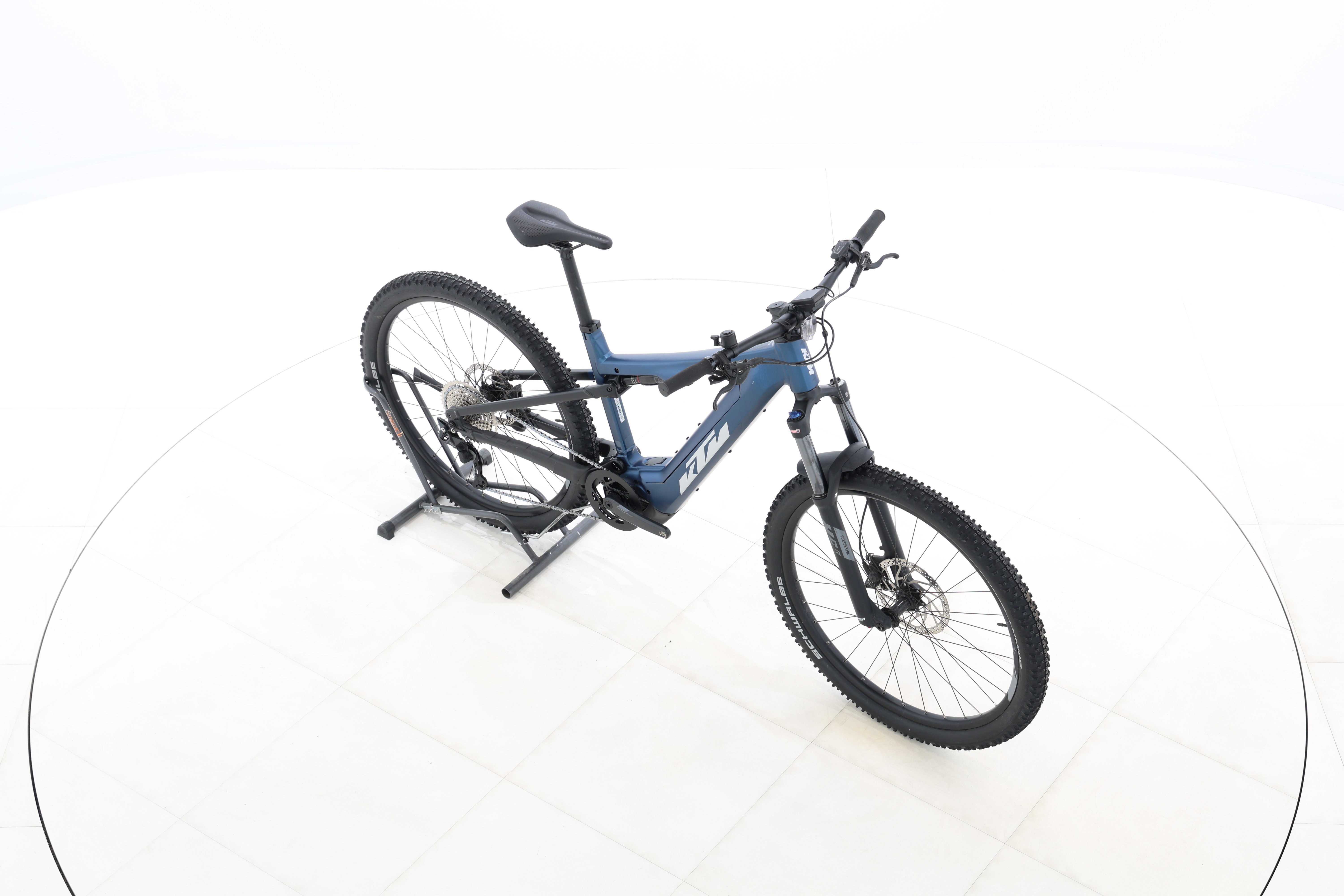 fea92904-ebf9-4cb8-a6b4-e05b2d15e41d