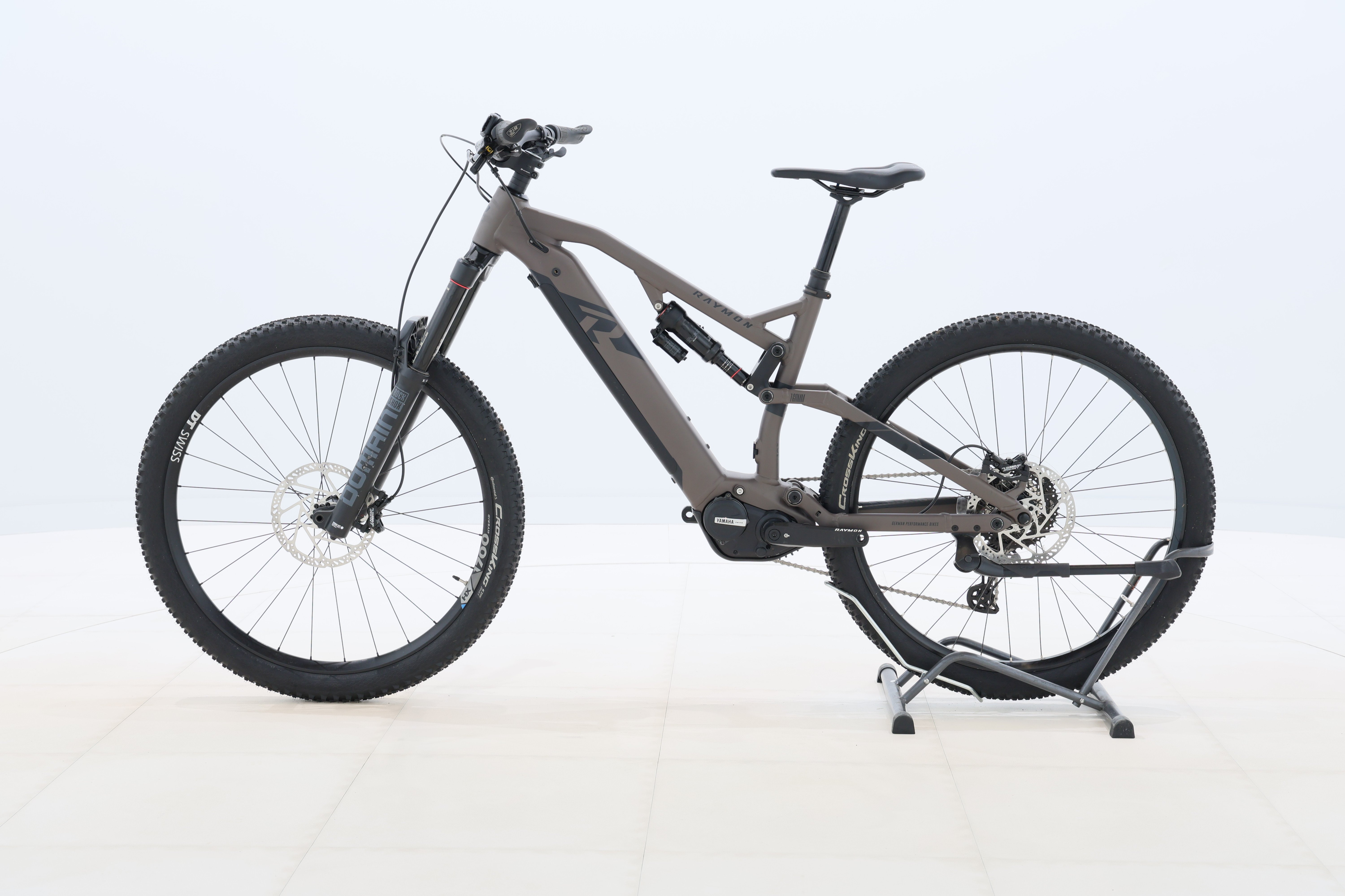 0d2a3abd-fed4-42c2-943a-c4361a82dc18