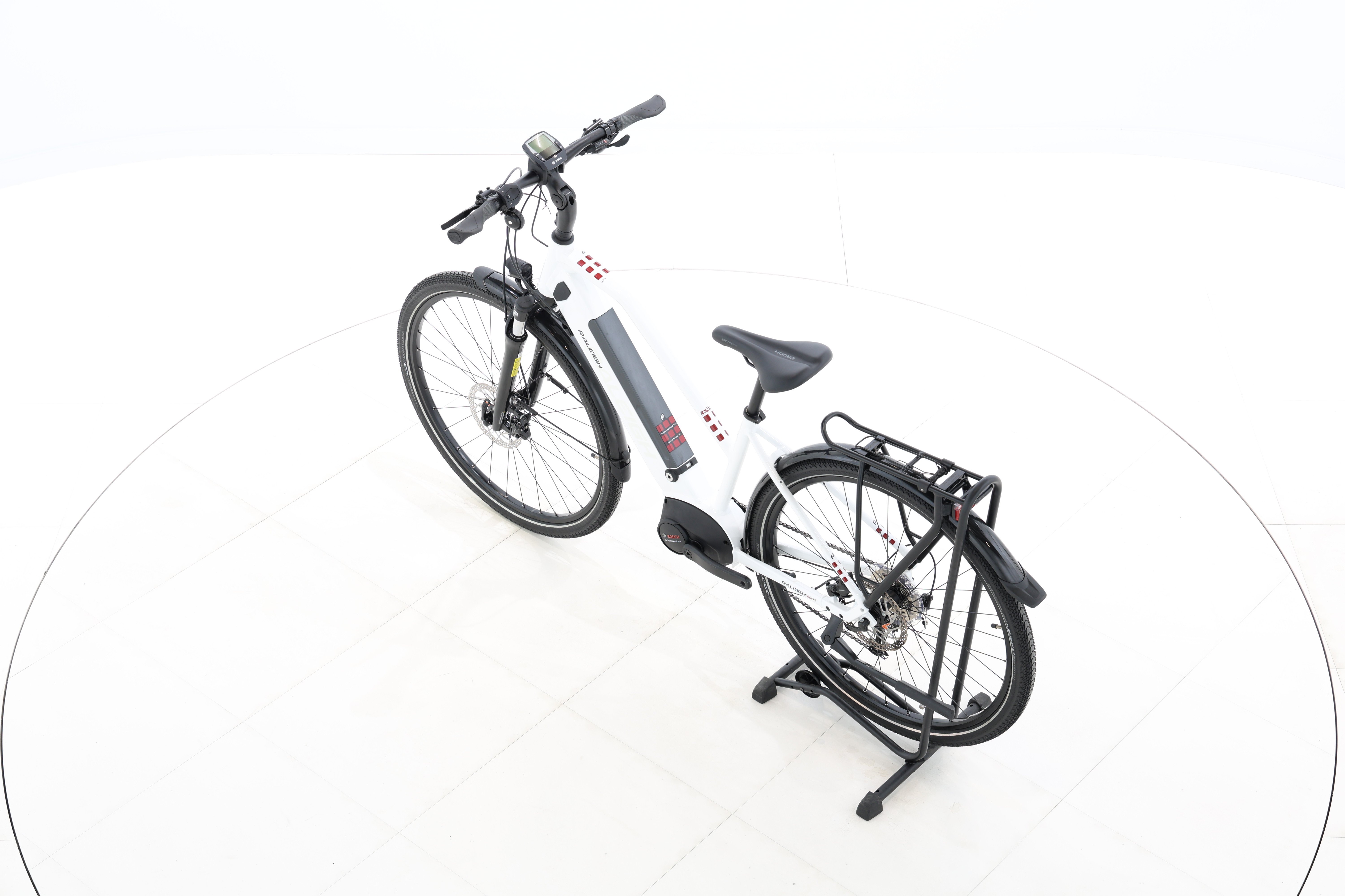 198d36e4-1dd9-48c1-a0aa-462b367e9fcb