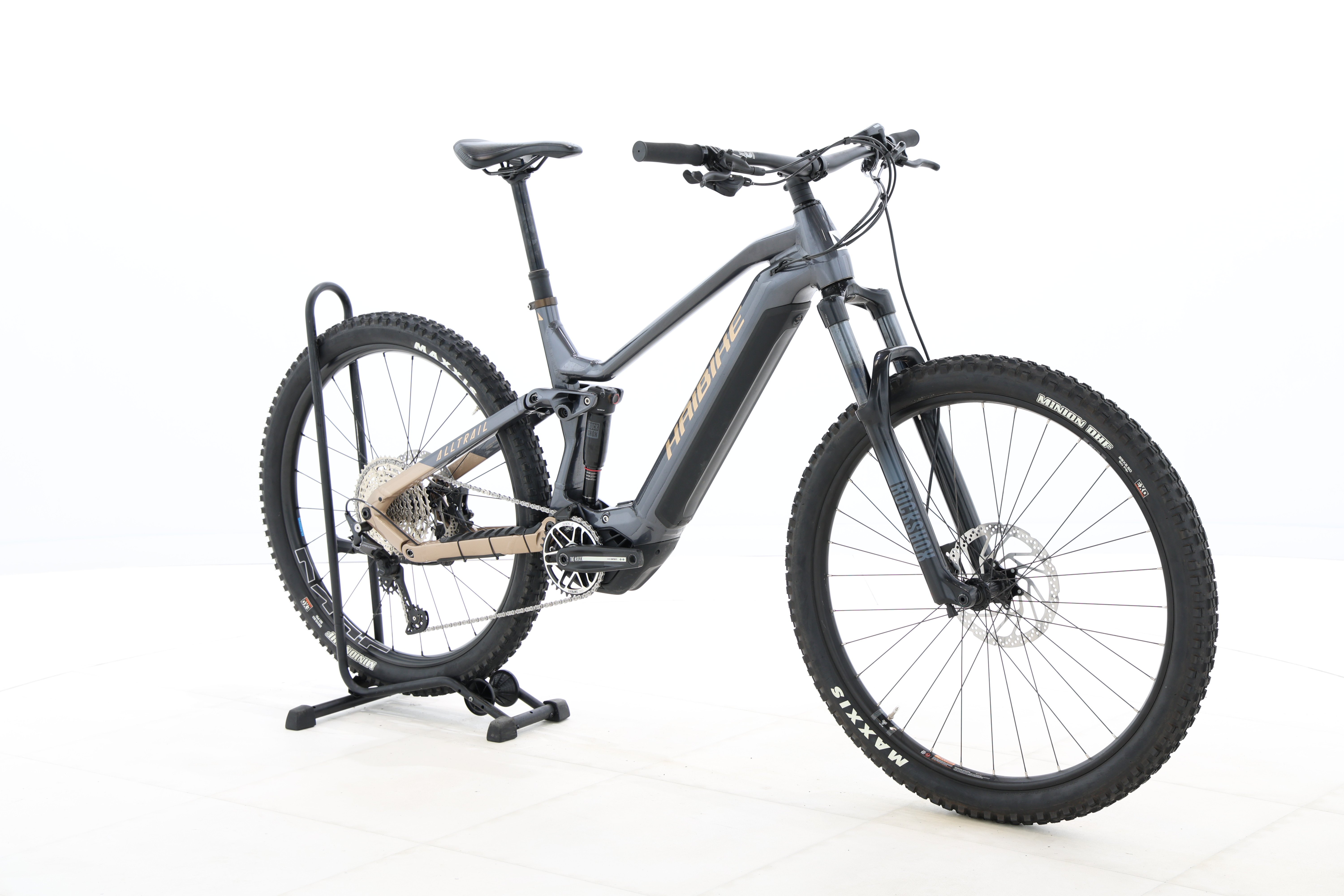 1663aa9f-5ab8-4e10-a840-bde95ddb70c2