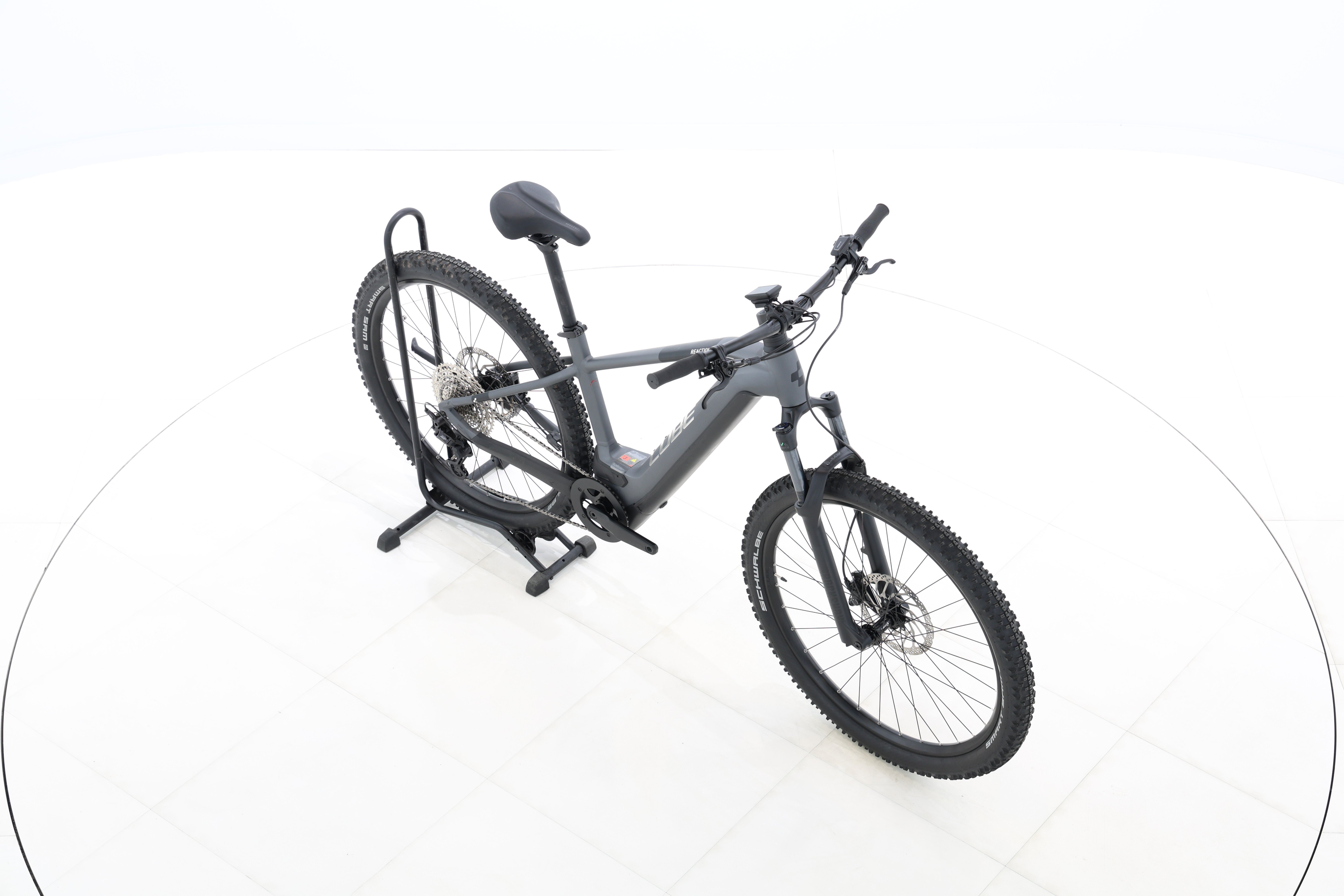 7bc7d80d-fa77-46e9-b0c7-246faeb7d932