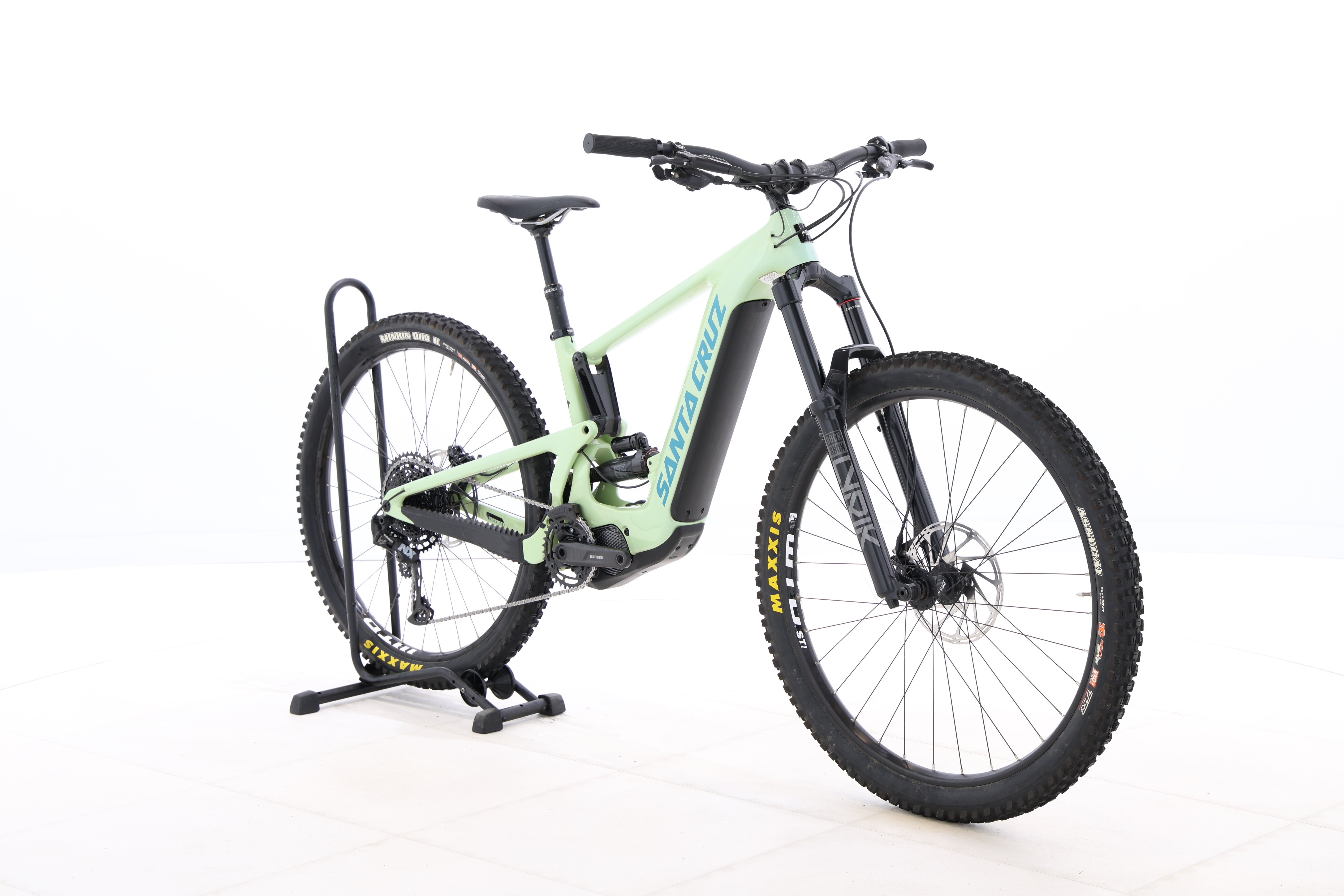 78ff1f34-081b-4d15-9bef-475d1fed788e