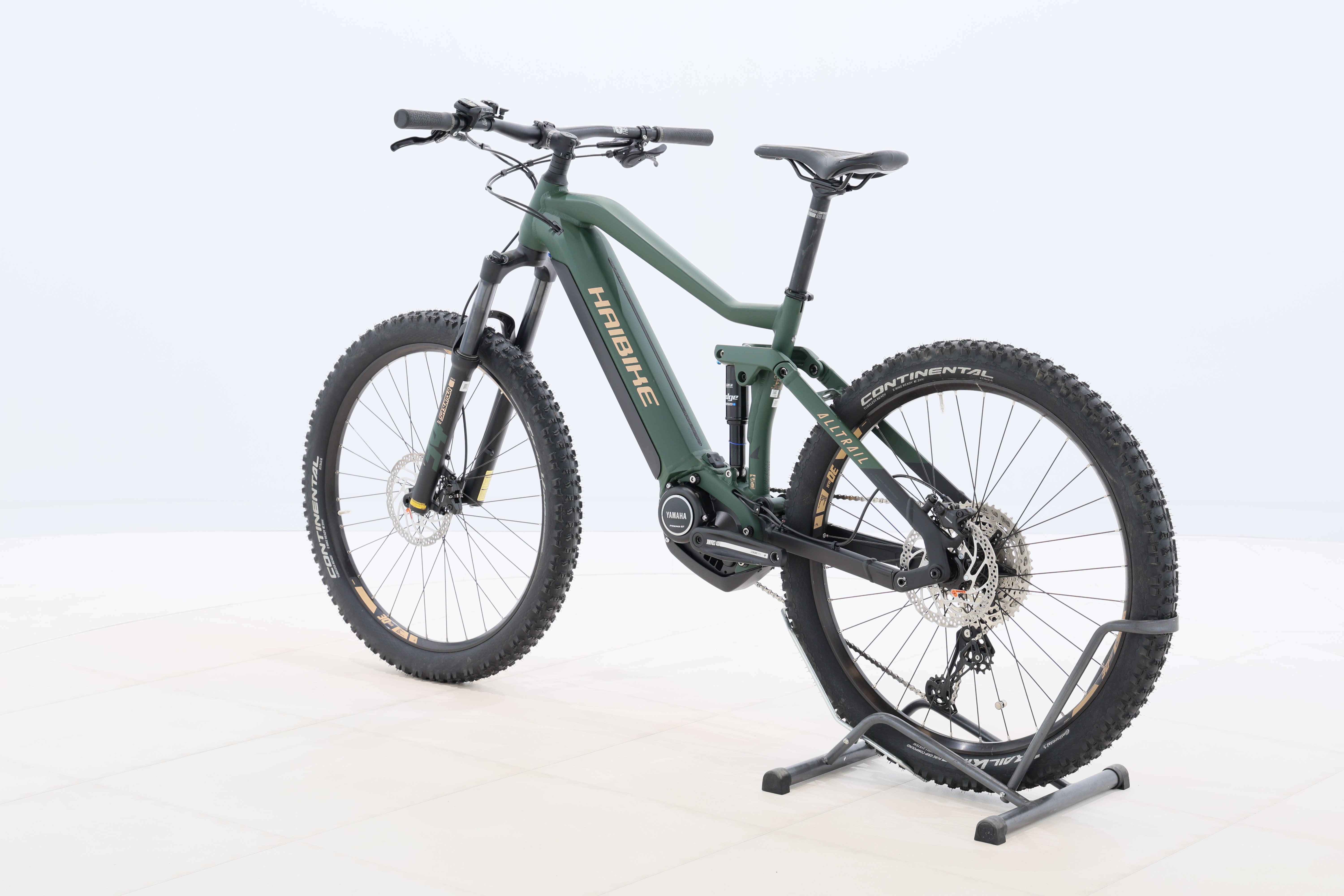 657f7032-59d8-4ad0-81d3-526e8763bec6