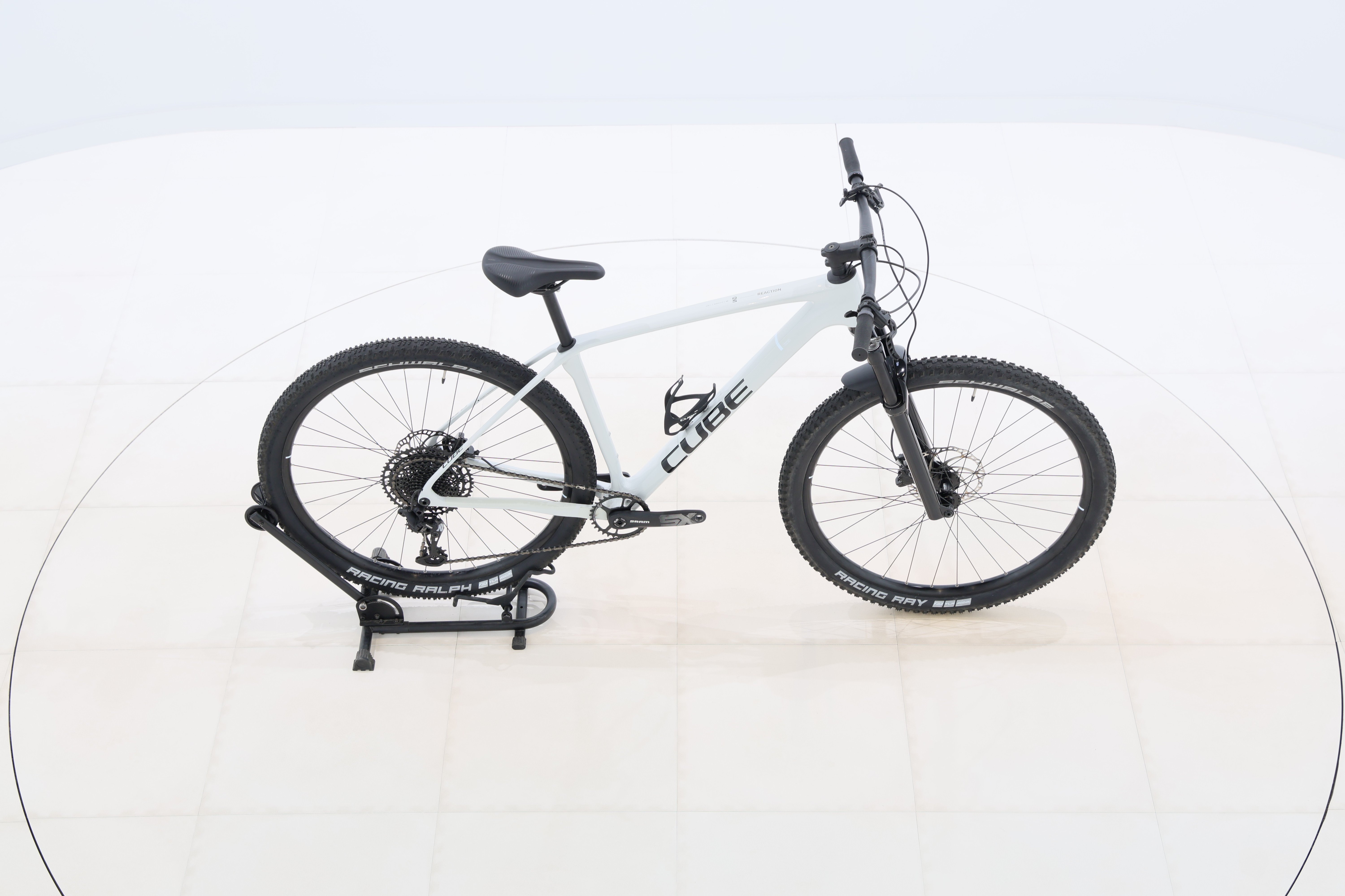 a813fea9-449d-4bd5-9866-c17abbff134d