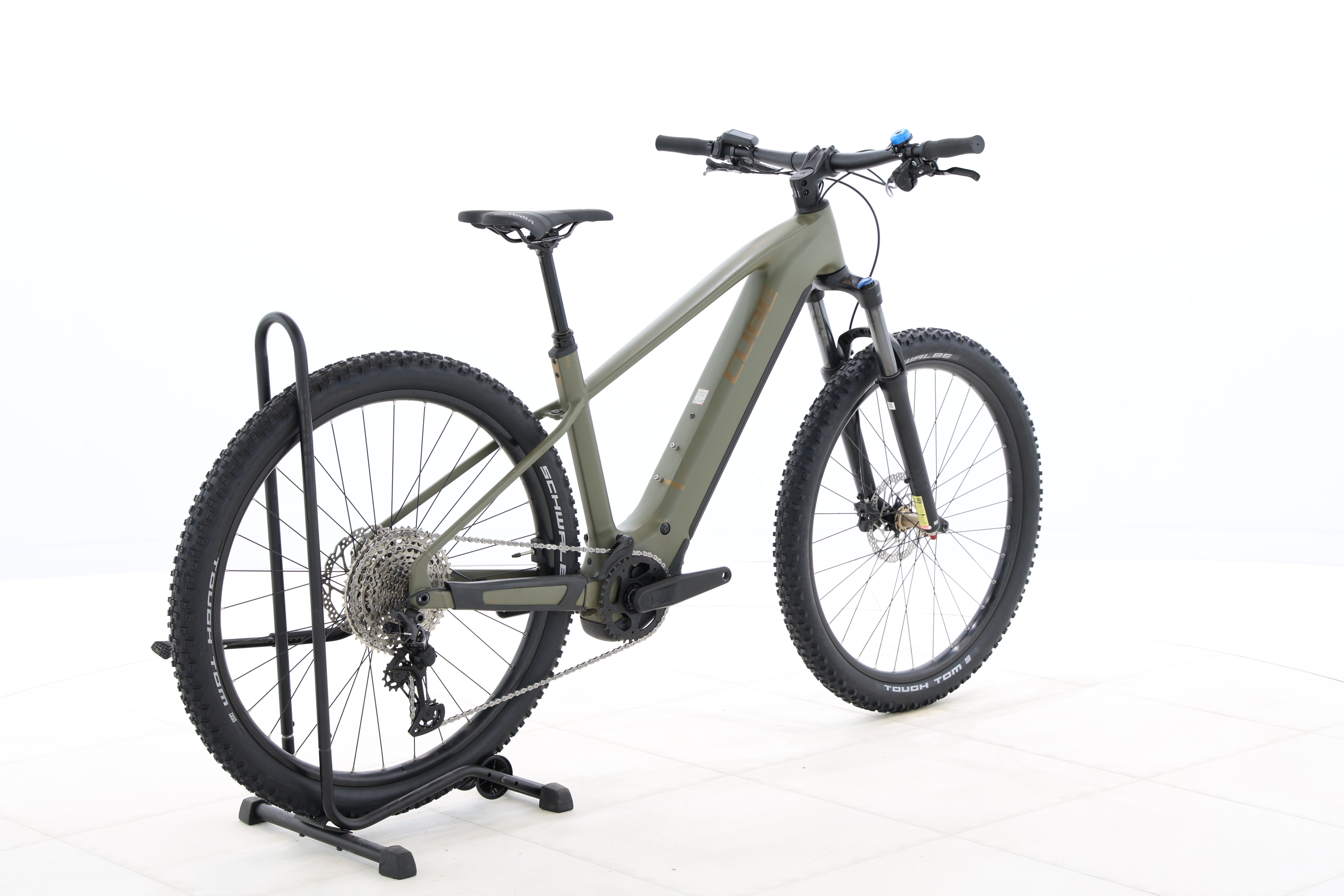 d9526389-8f4b-4de2-b353-b3f85c8269e9