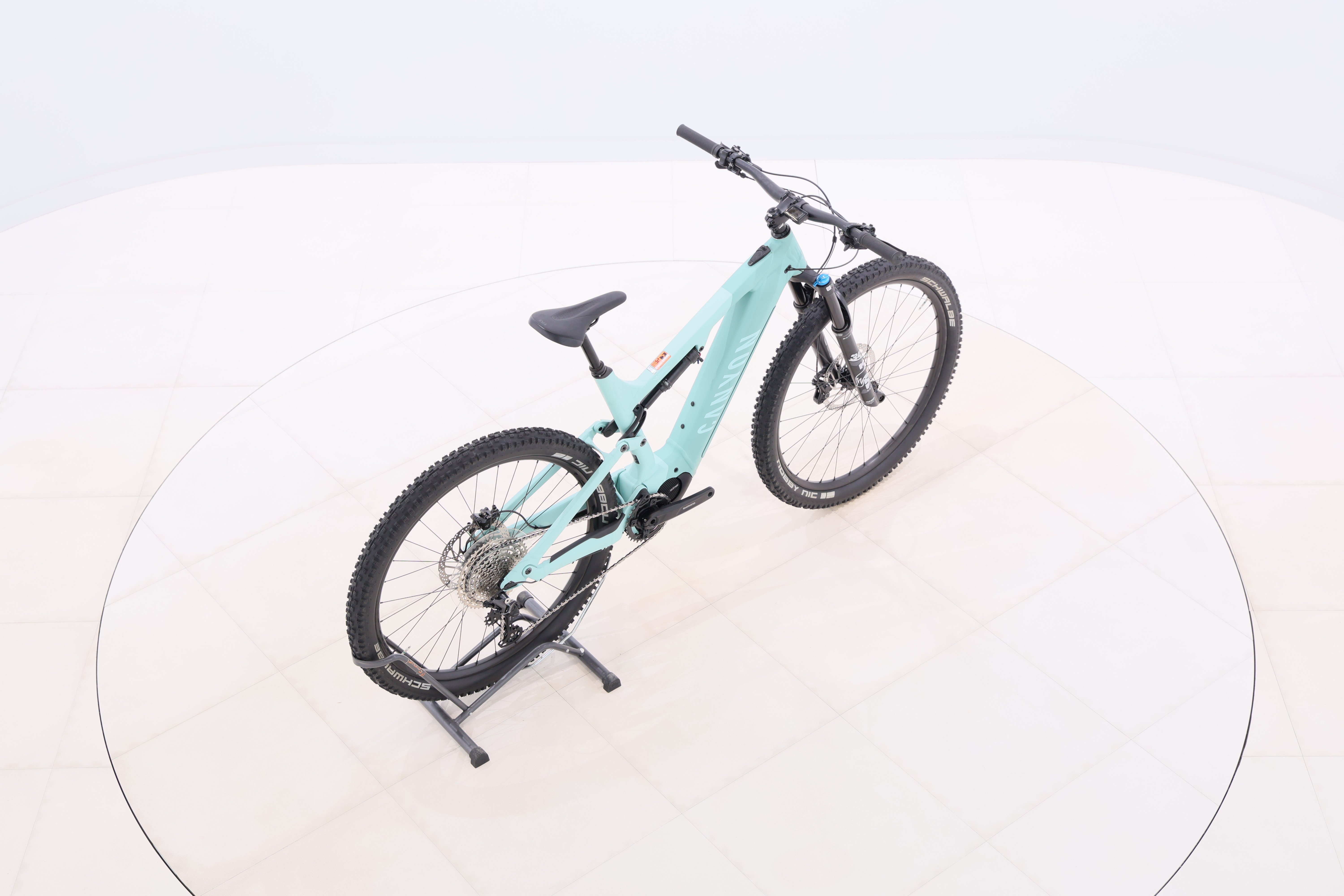 e15a9c87-e7a3-4986-9b06-7daa716f1b2a