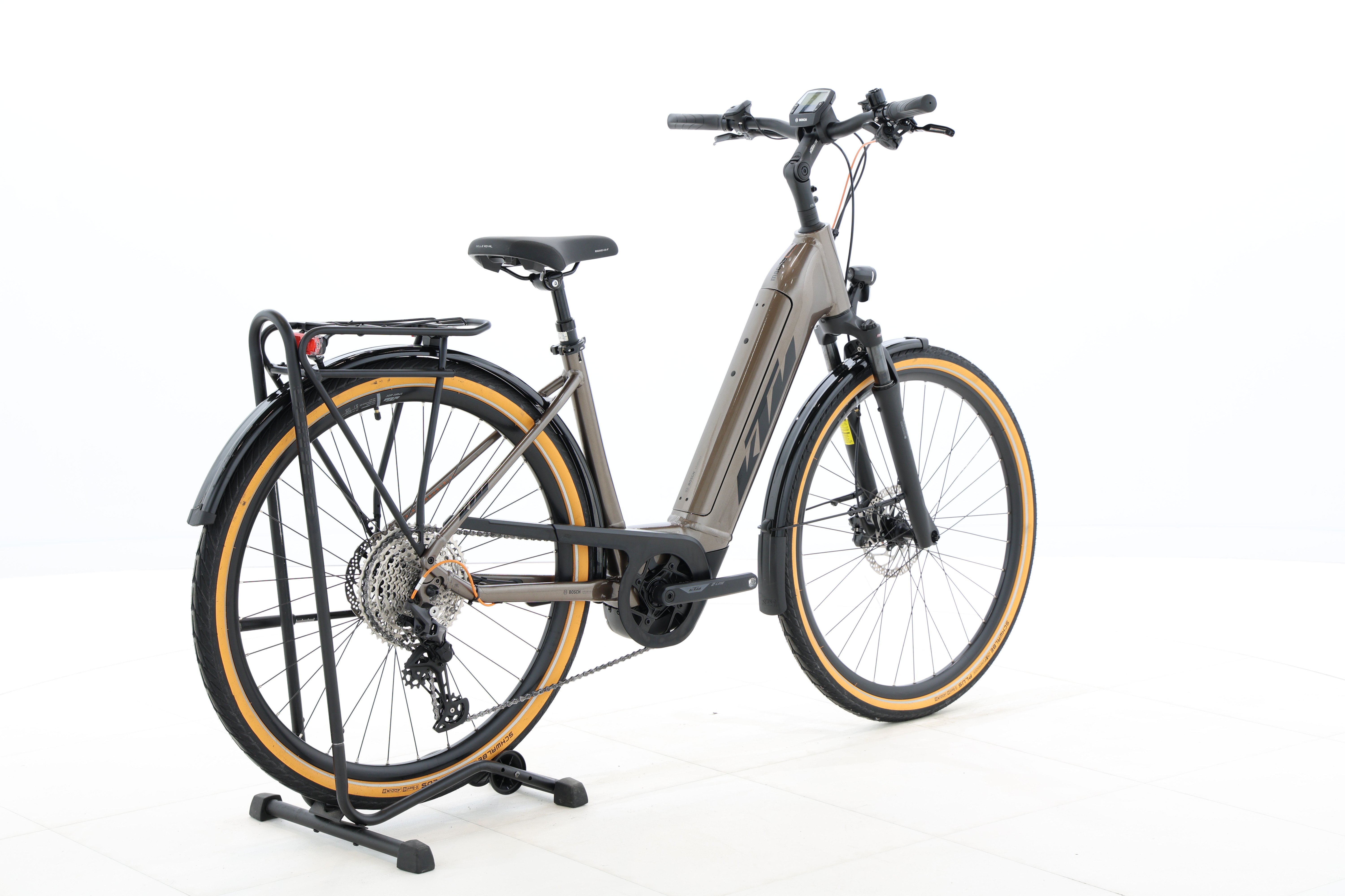 f82ef56f-525d-45b5-aff3-543e45c2dd68