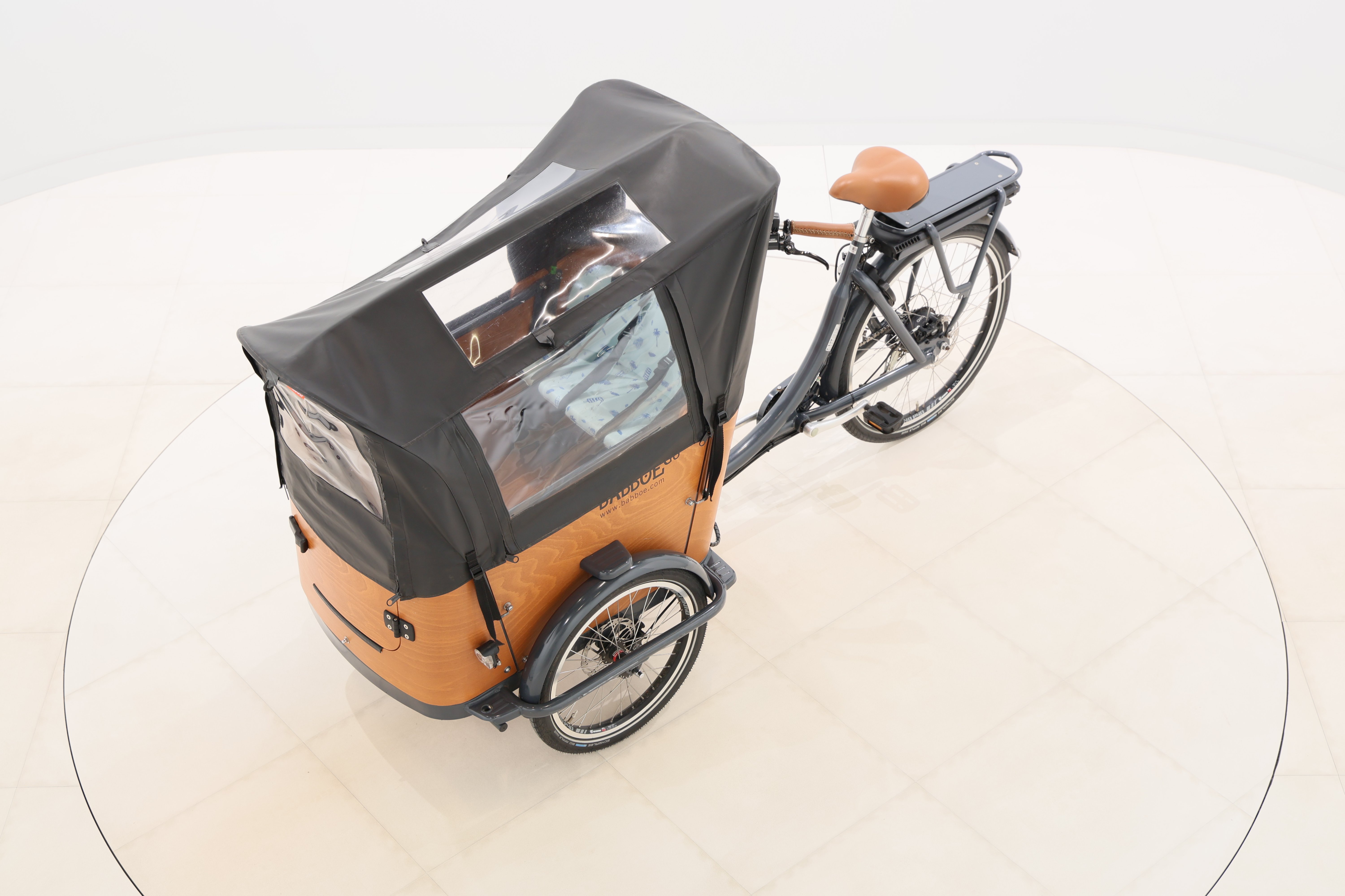 e056c0ca-5f3d-4a39-8310-cef23f2317af