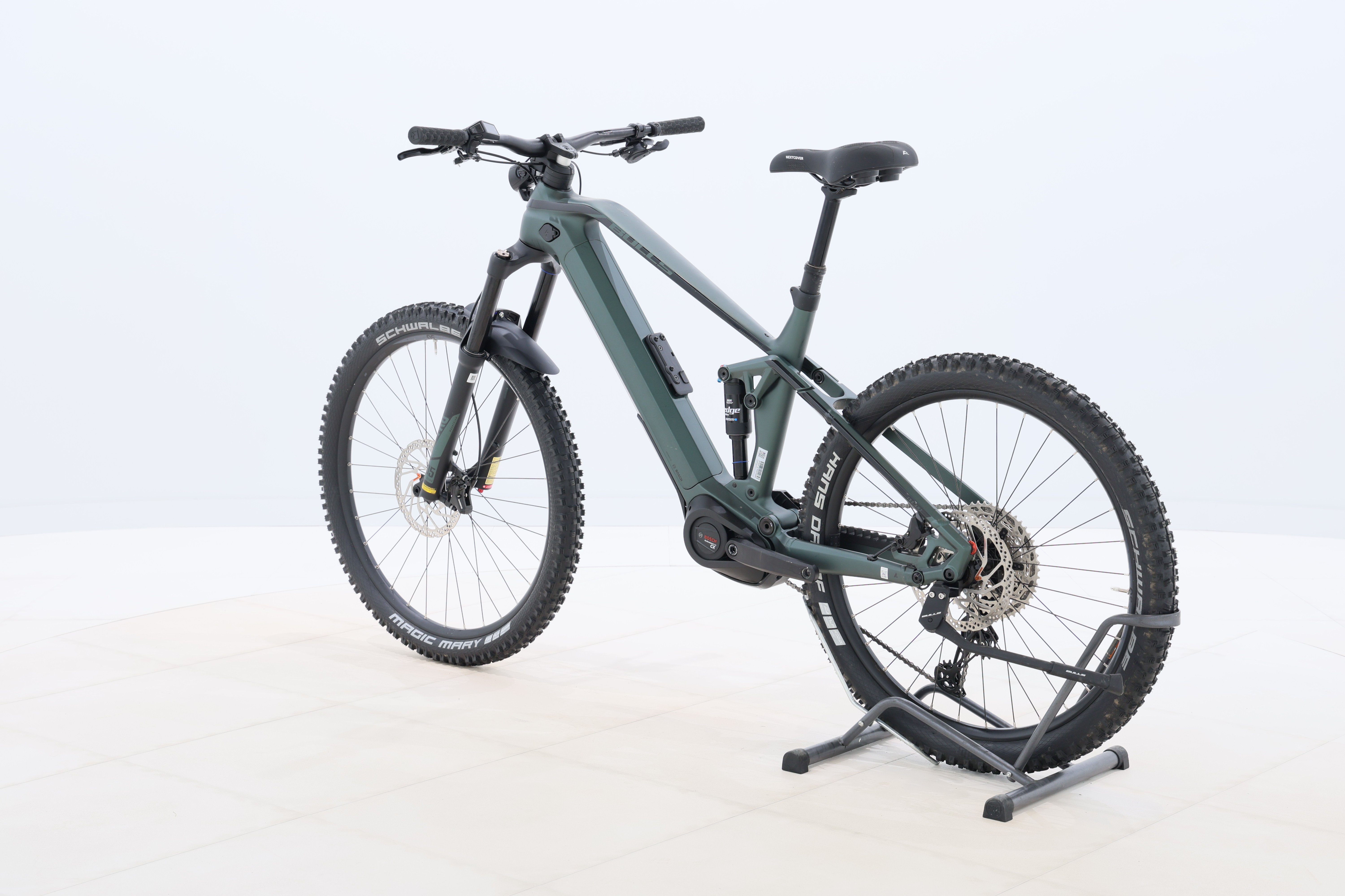 e64c0bd5-4ef0-4f19-874b-275607264b52