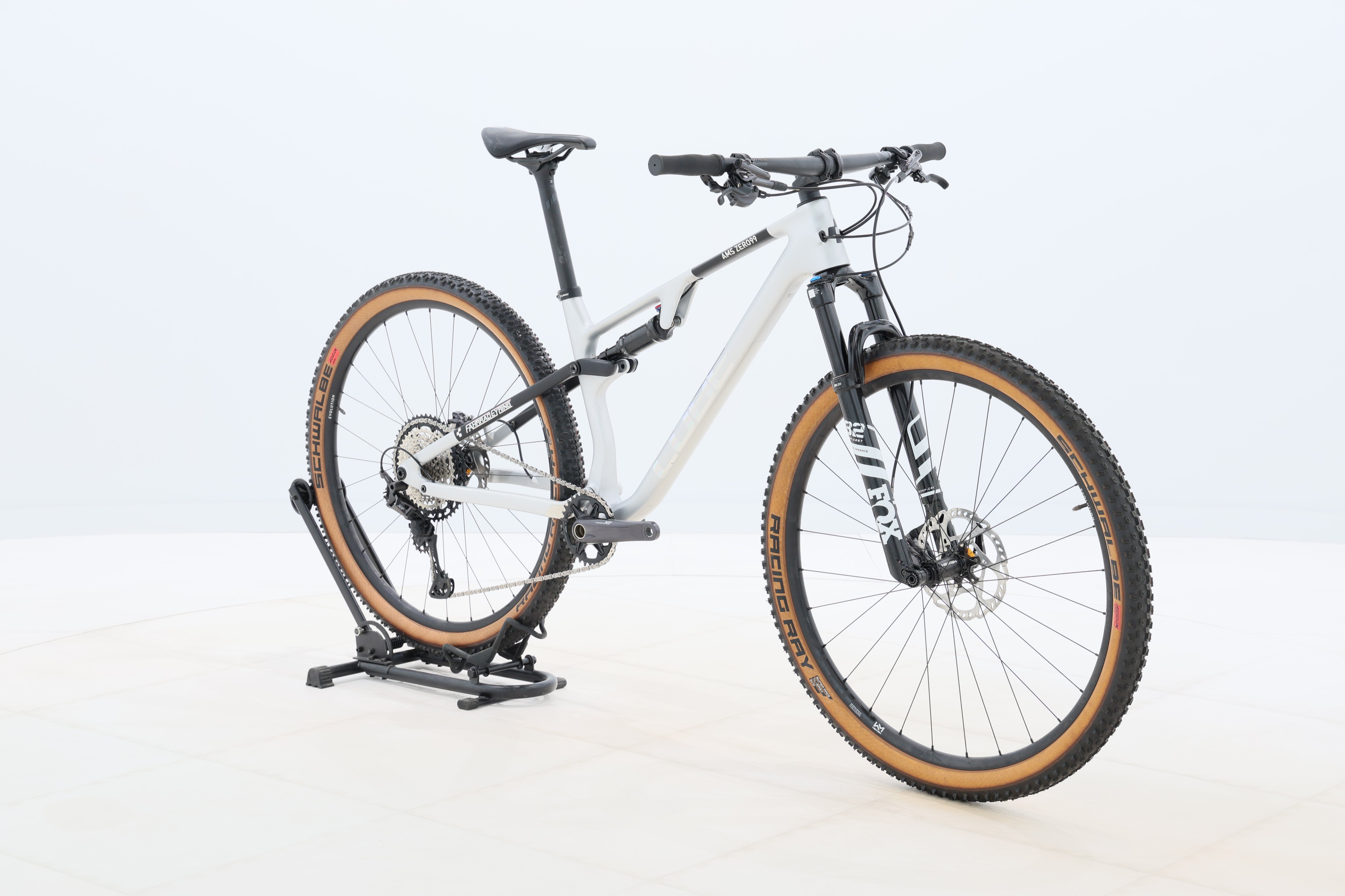 2a6518ad-d9fd-40f8-b16c-d918db6c63af