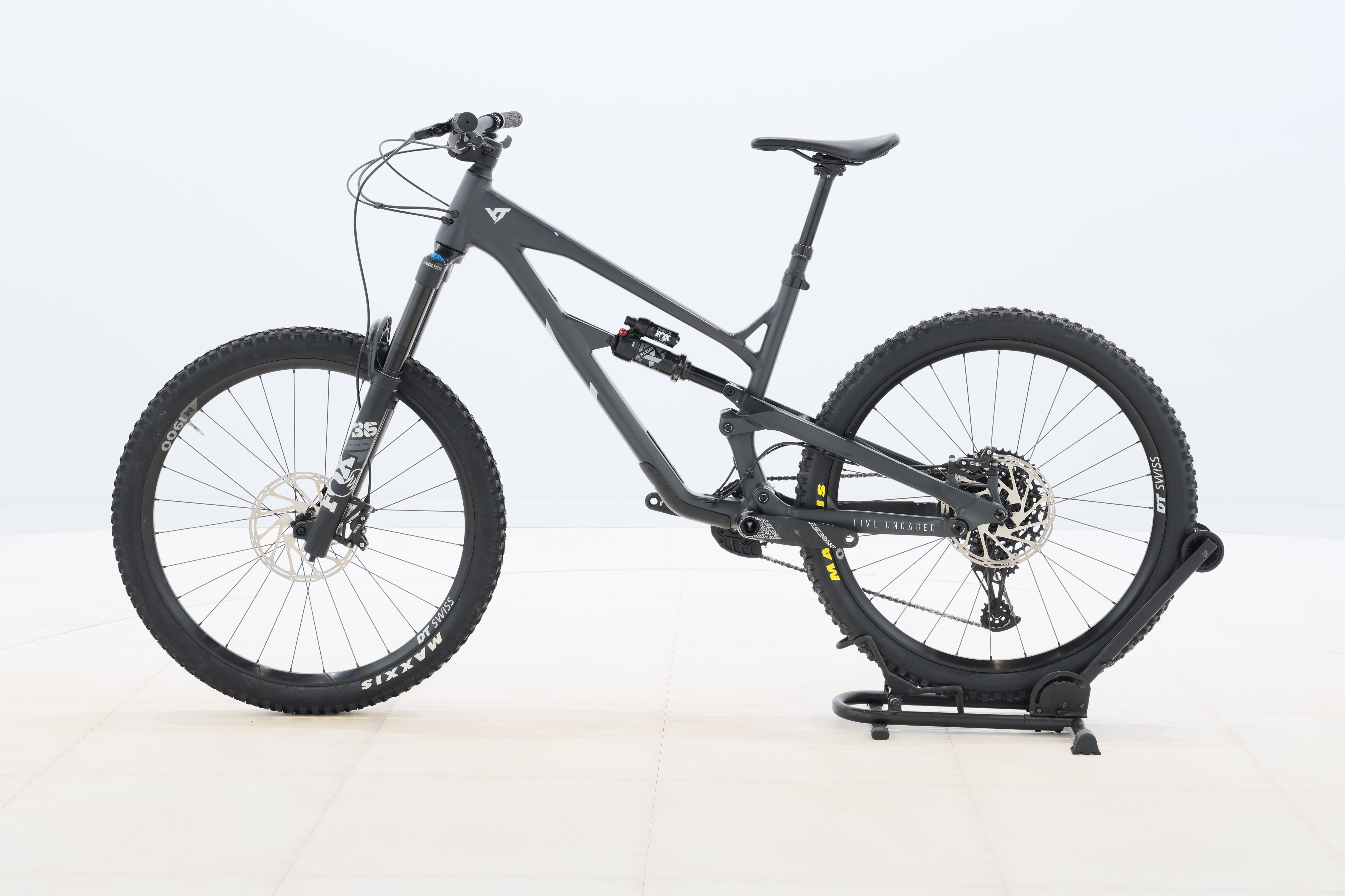 95510991-8a8a-4209-8420-ab95a4008a06