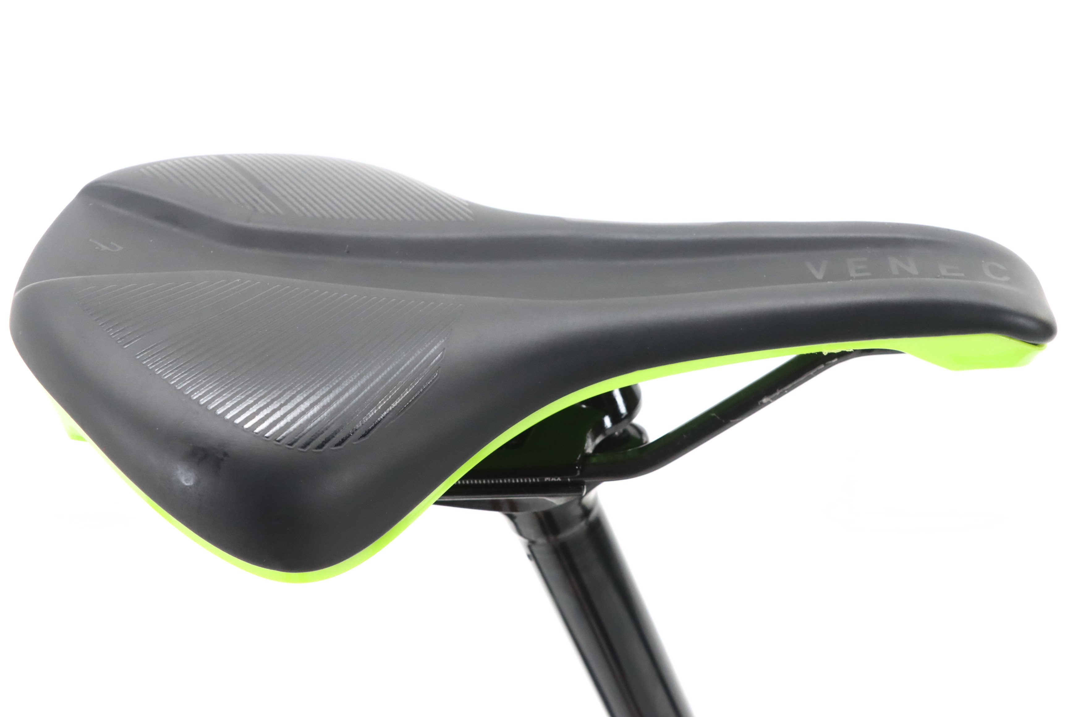 09ee7e63-c096-4e01-90d3-a9d17342d0a5