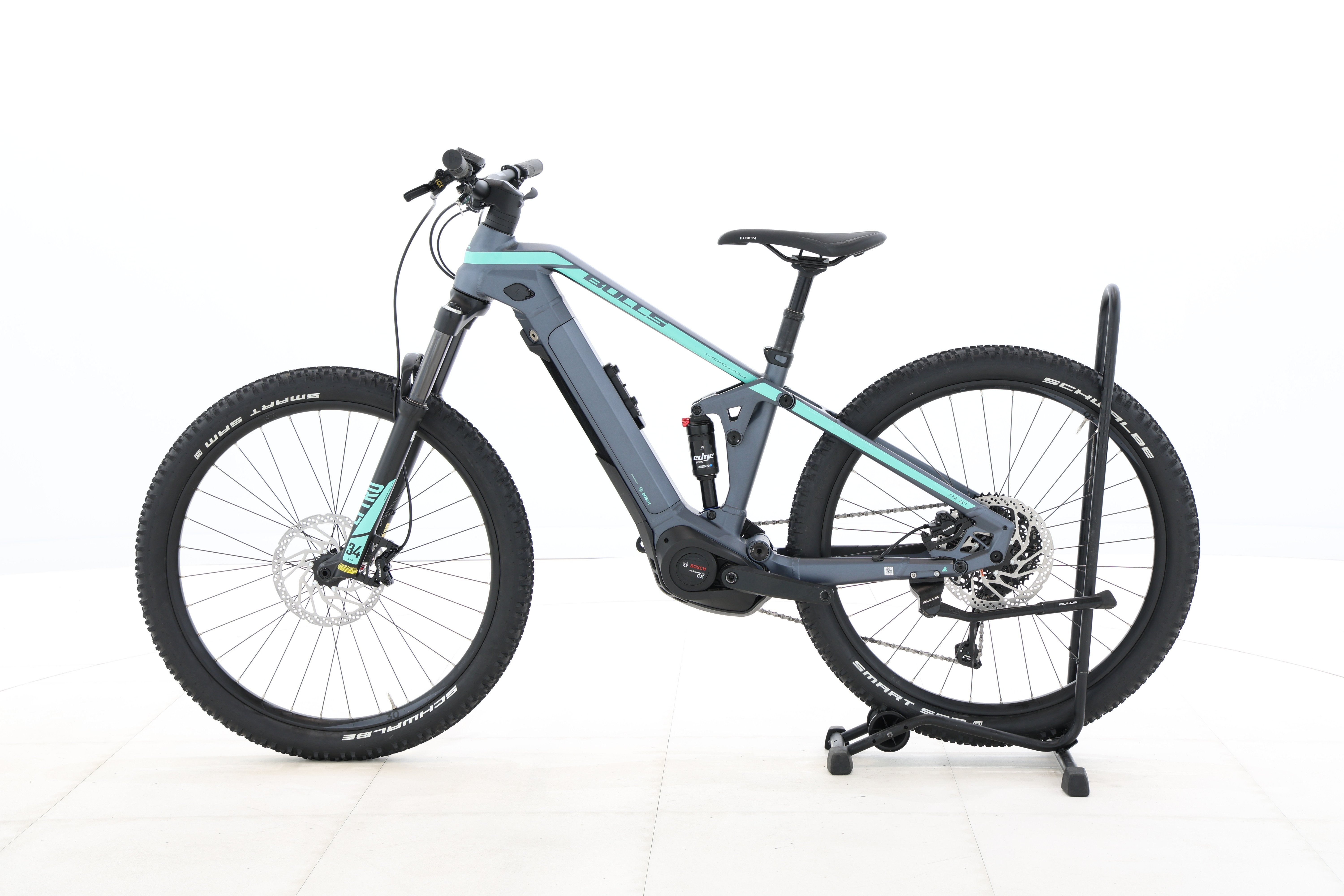 1b732501-d0dd-415b-b1a6-79473737cb8c