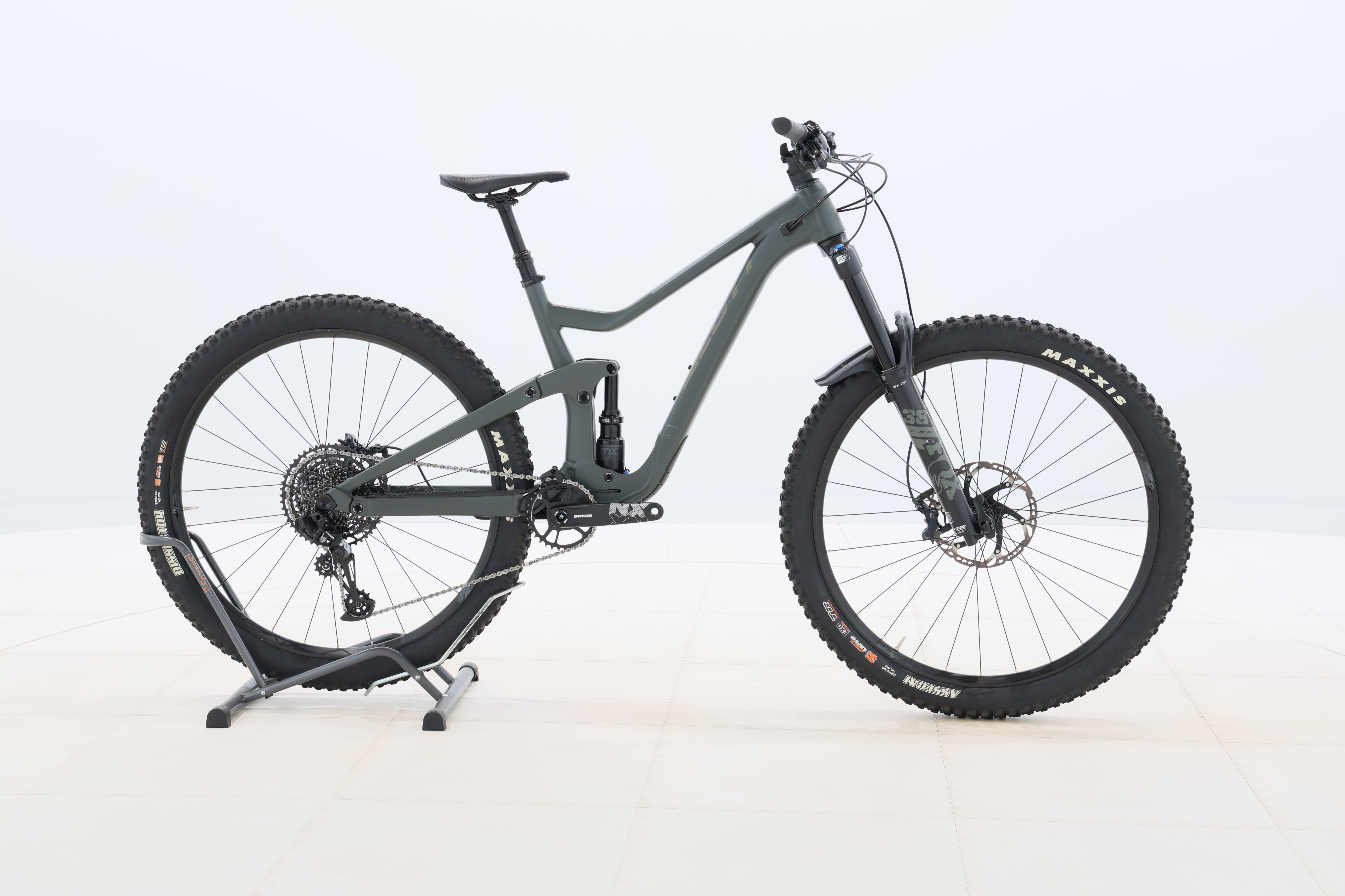 fd060d48-3f68-41e9-ae16-d60e9378068a