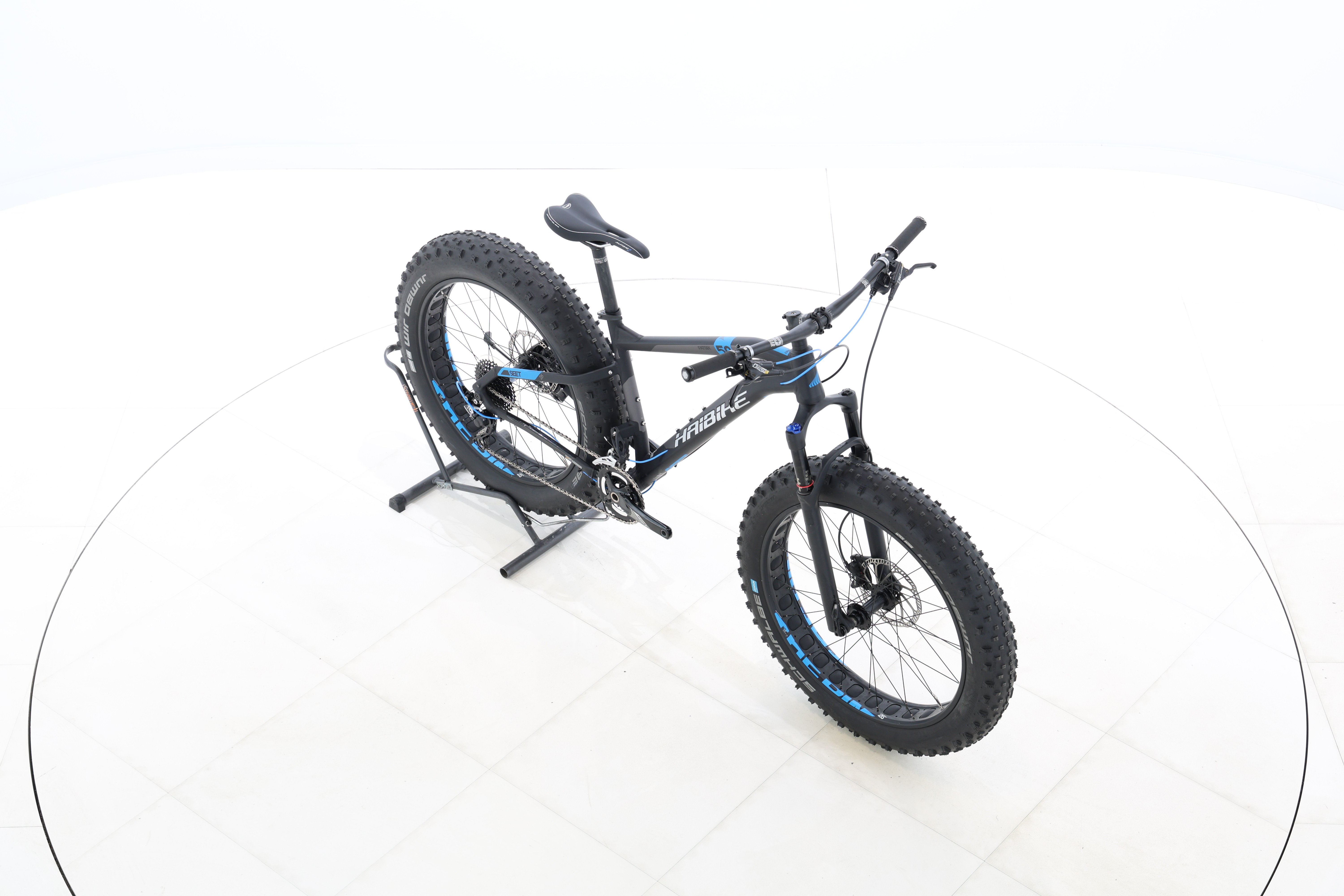 d35cfc5a-1eb0-4275-9e65-9c2eb15fc293