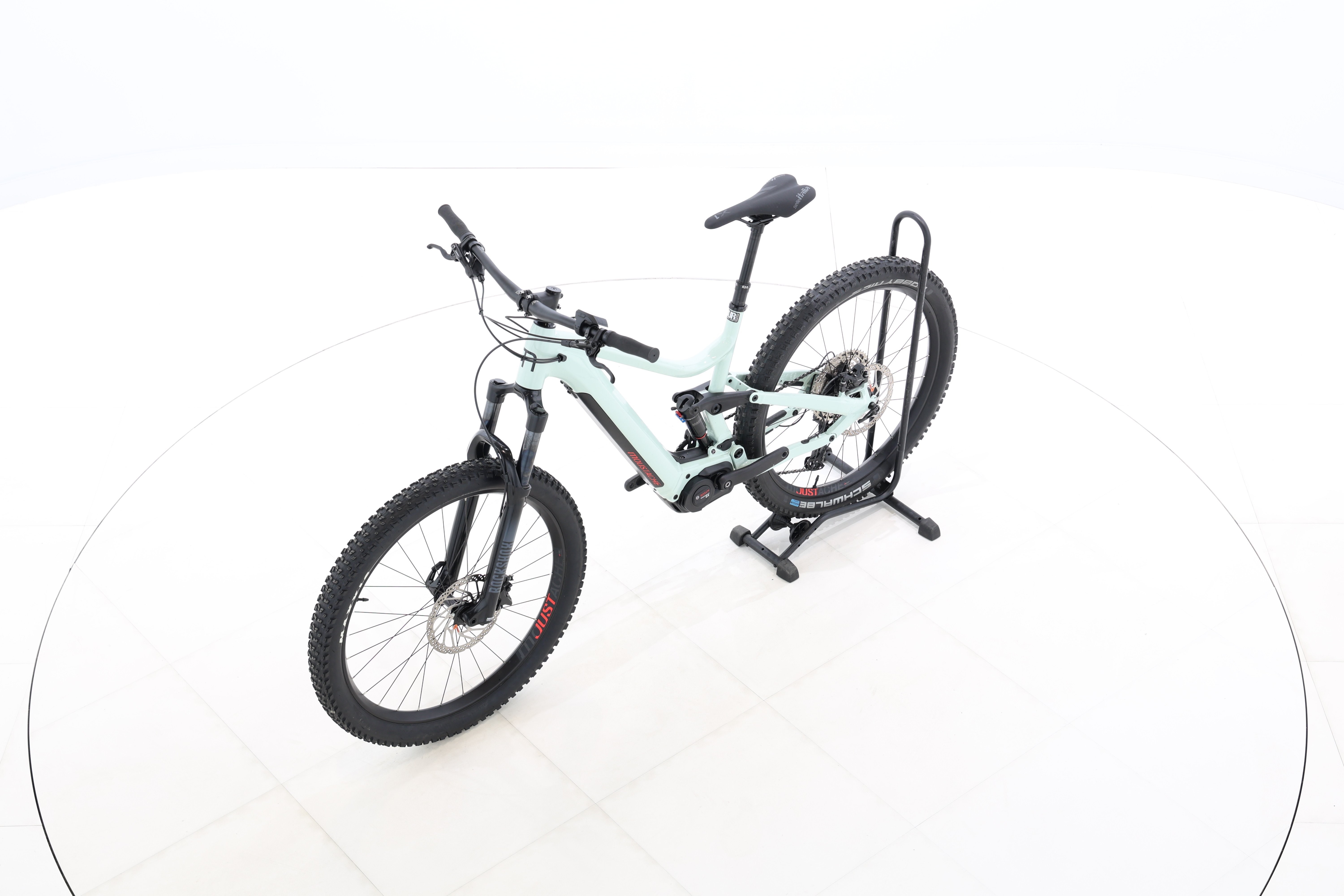 11c53c80-1117-4a4b-aff1-a4c34b4d1388