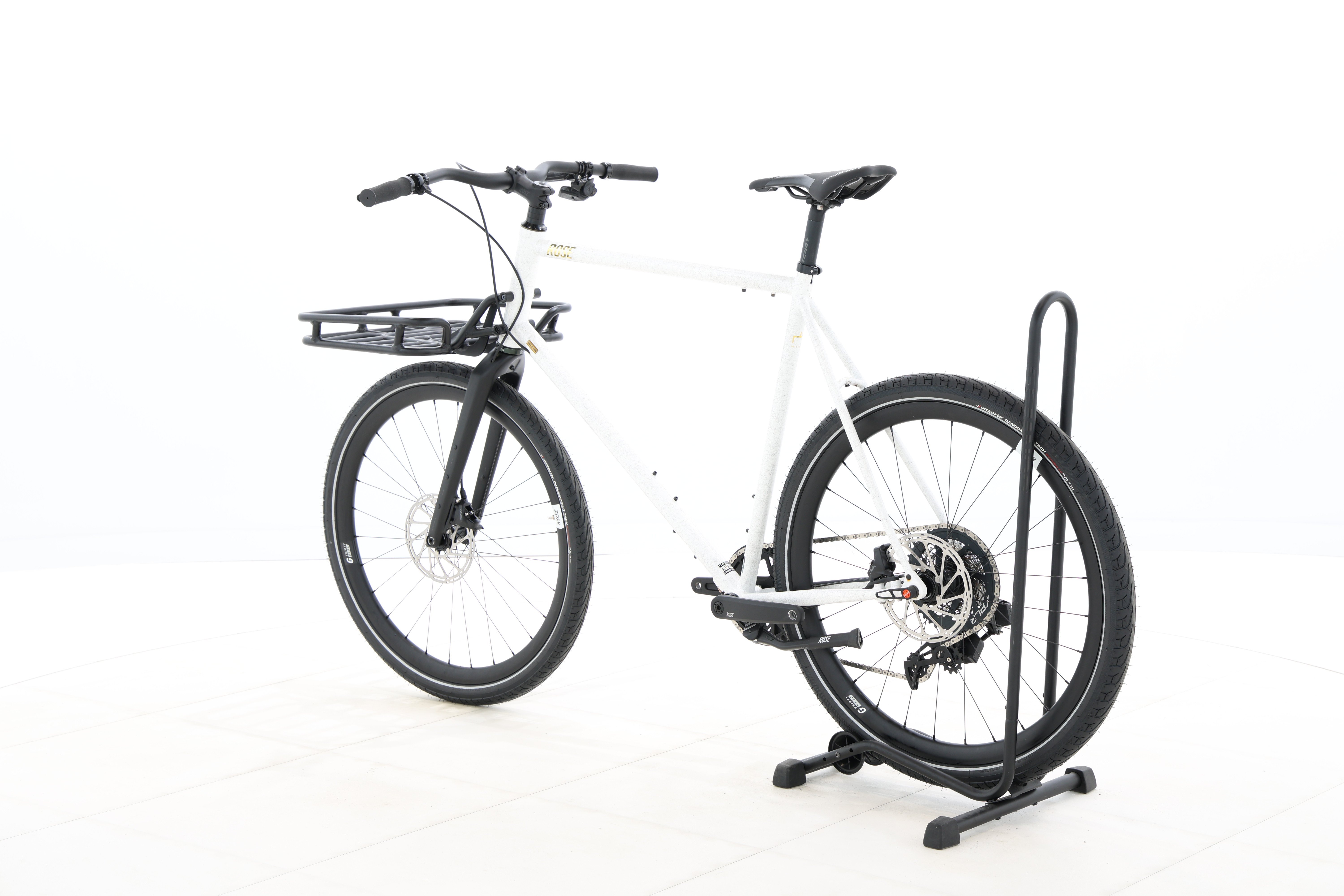 d6ecb666-95b9-4b29-bacf-771591f0427c