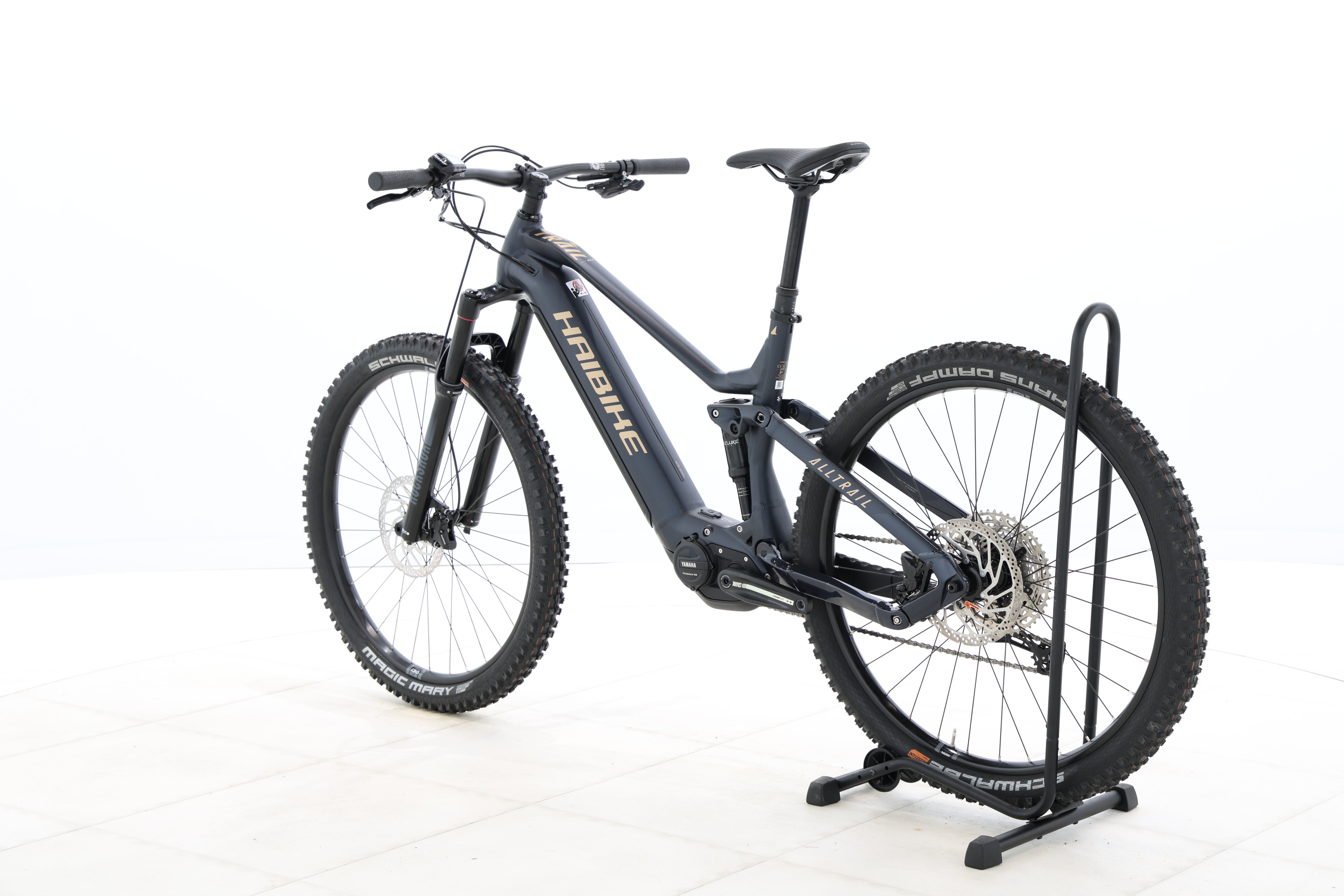 3403e902-fe56-4868-a9a9-e40df58f65bd