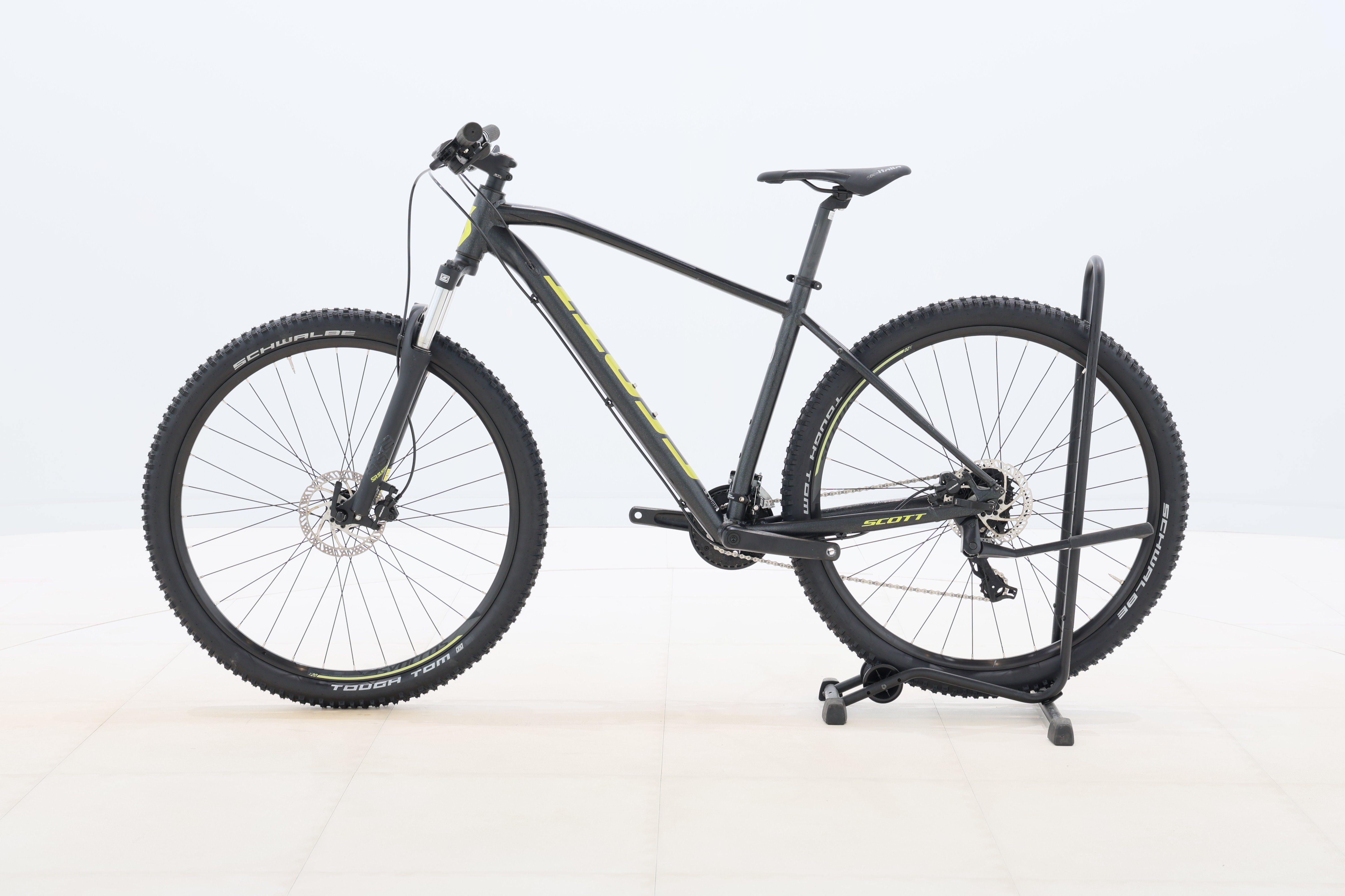 81dd91ab-bb36-408a-a2c5-9a8b67b93ab3