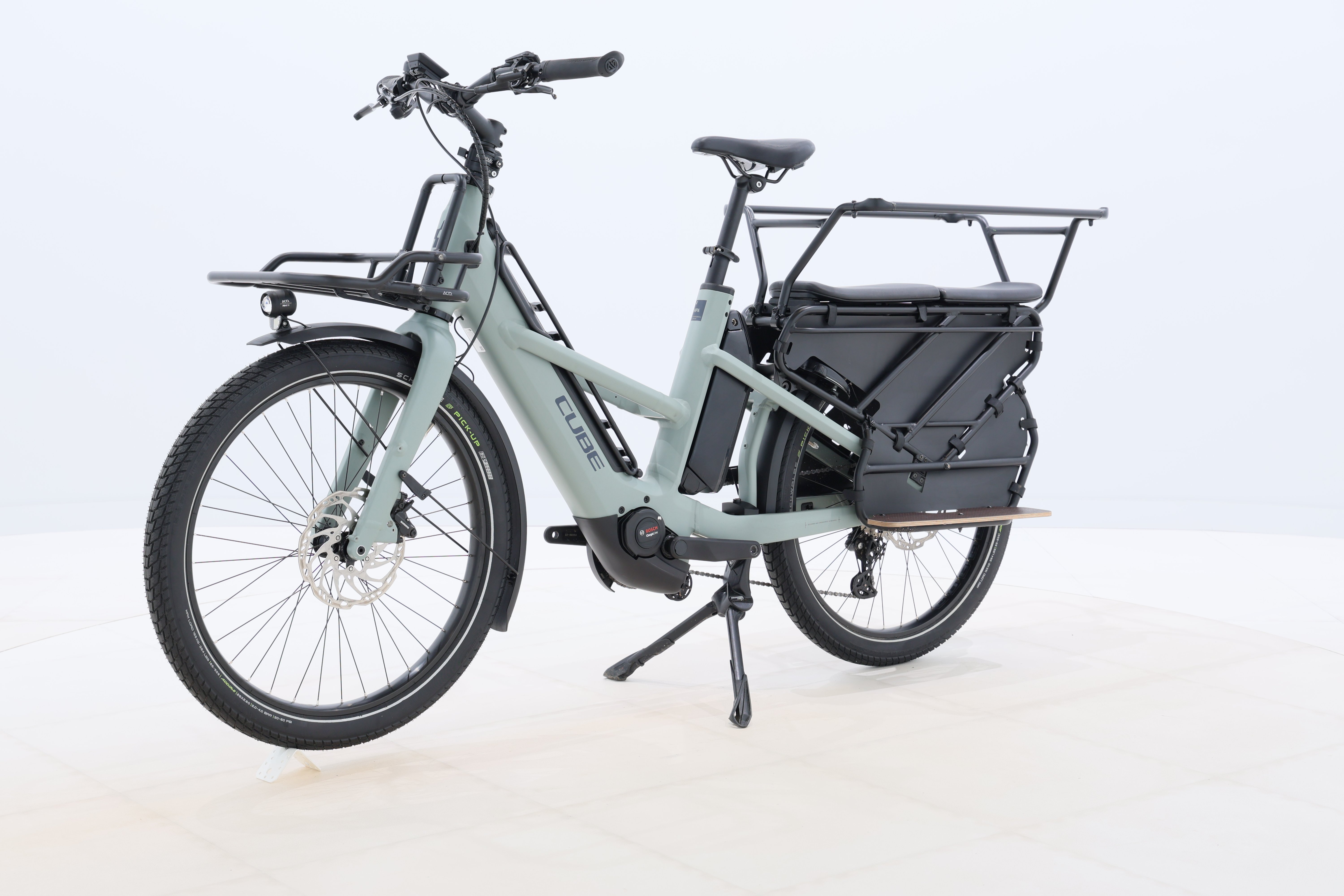 b86df0fa-da3a-425d-8608-826163f4d52d