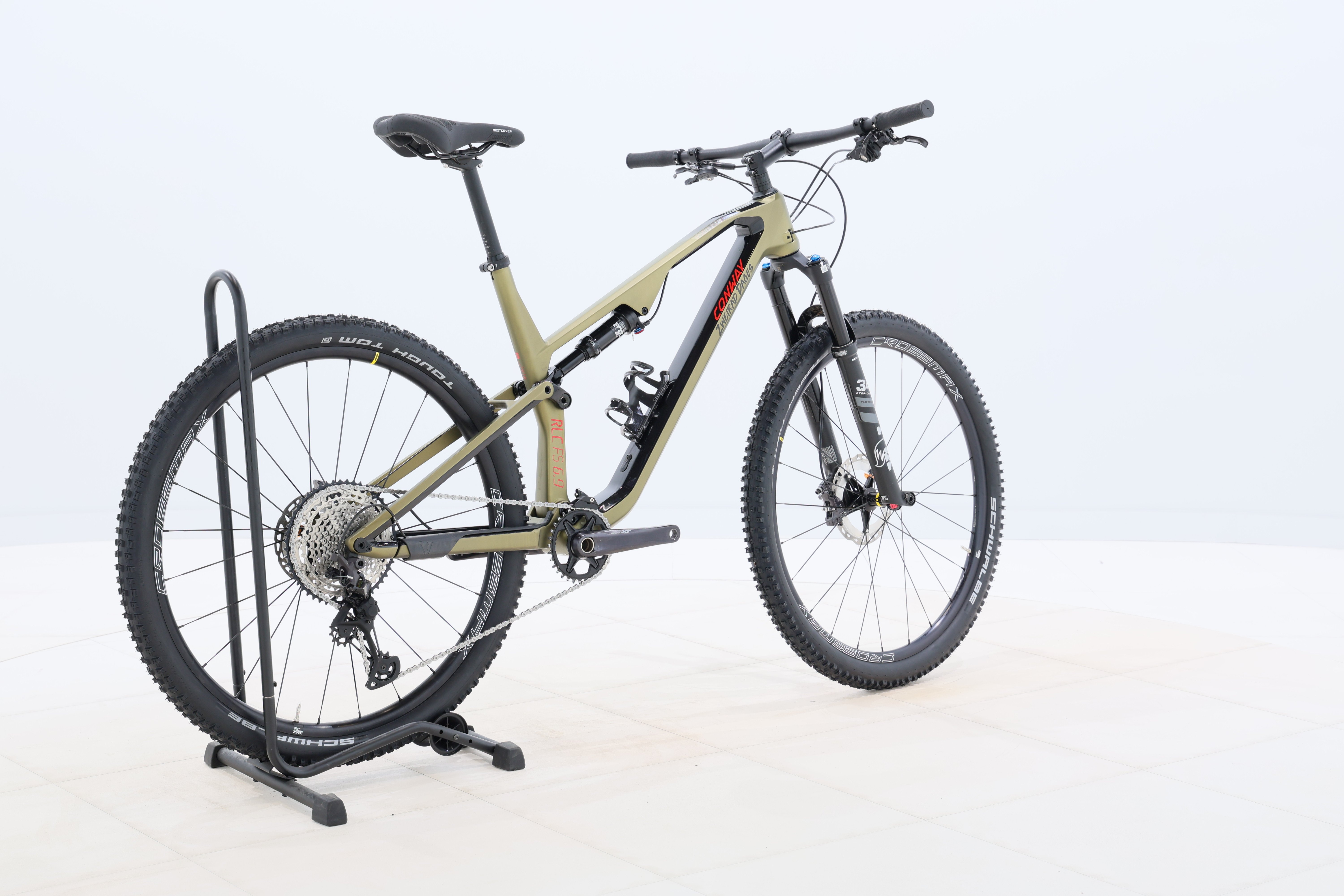 8f043022-7634-4421-81e7-9b957ba08161