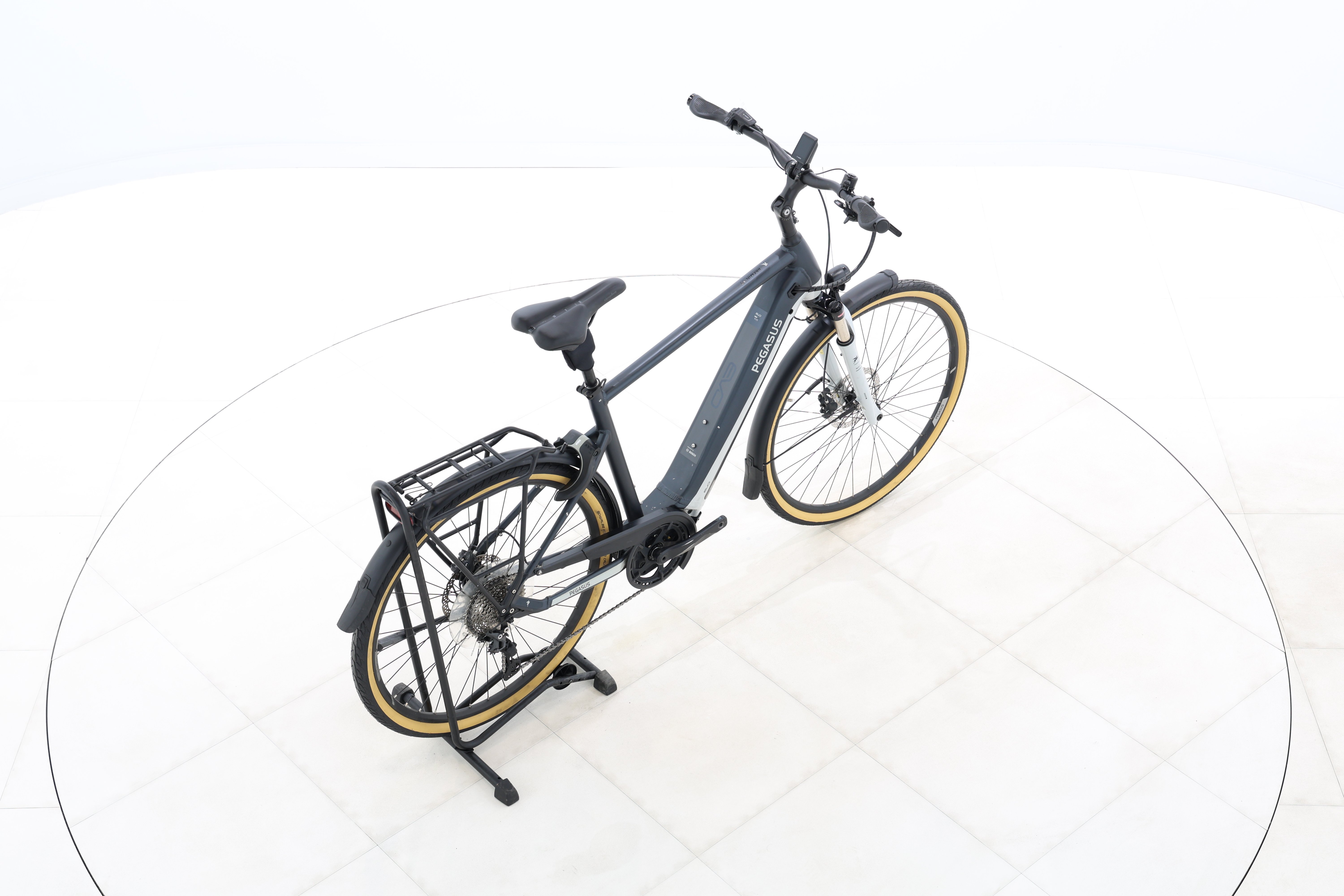 fa845e98-2a3d-4925-910c-21616f8d31cd