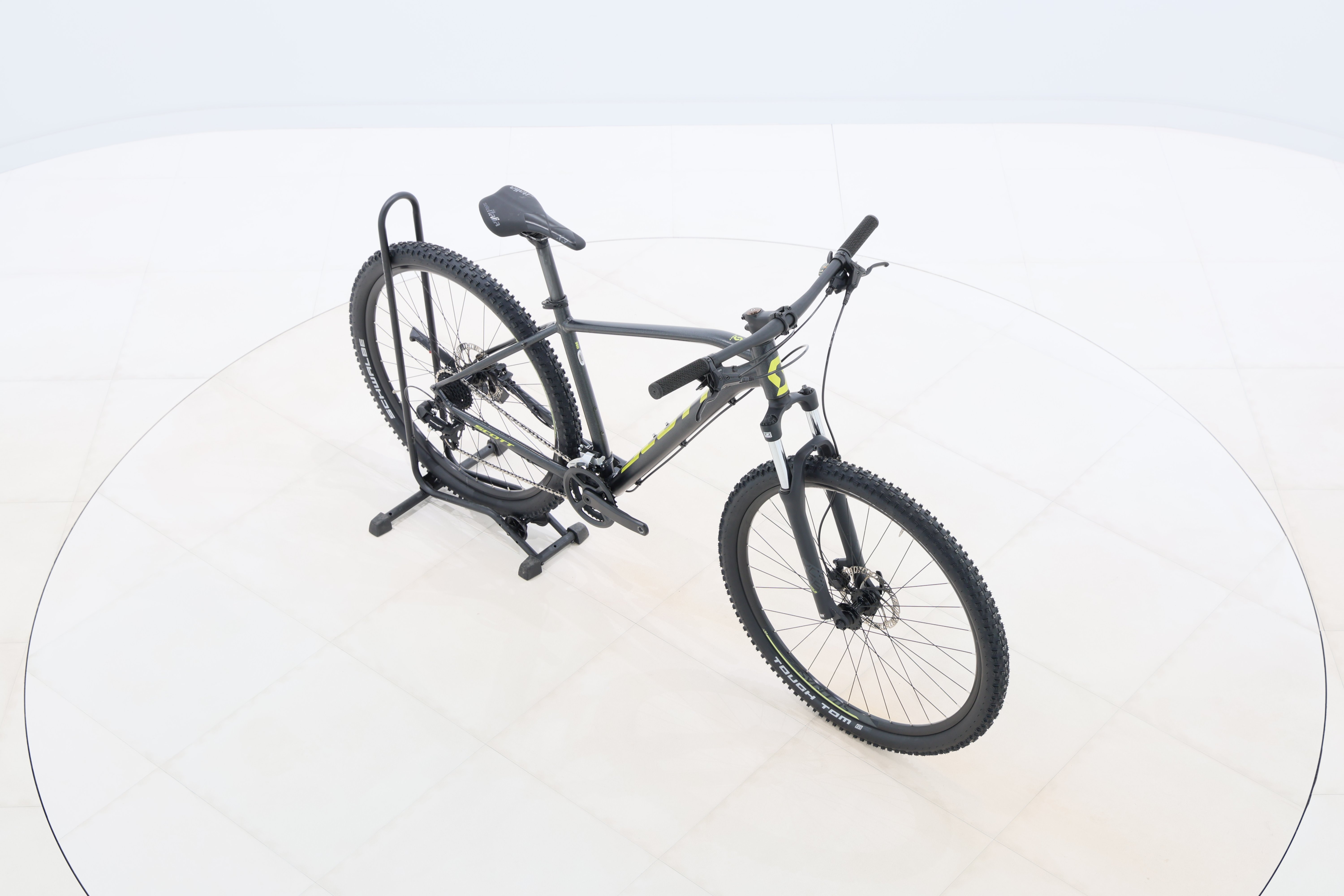 81dd91ab-bb36-408a-a2c5-9a8b67b93ab3