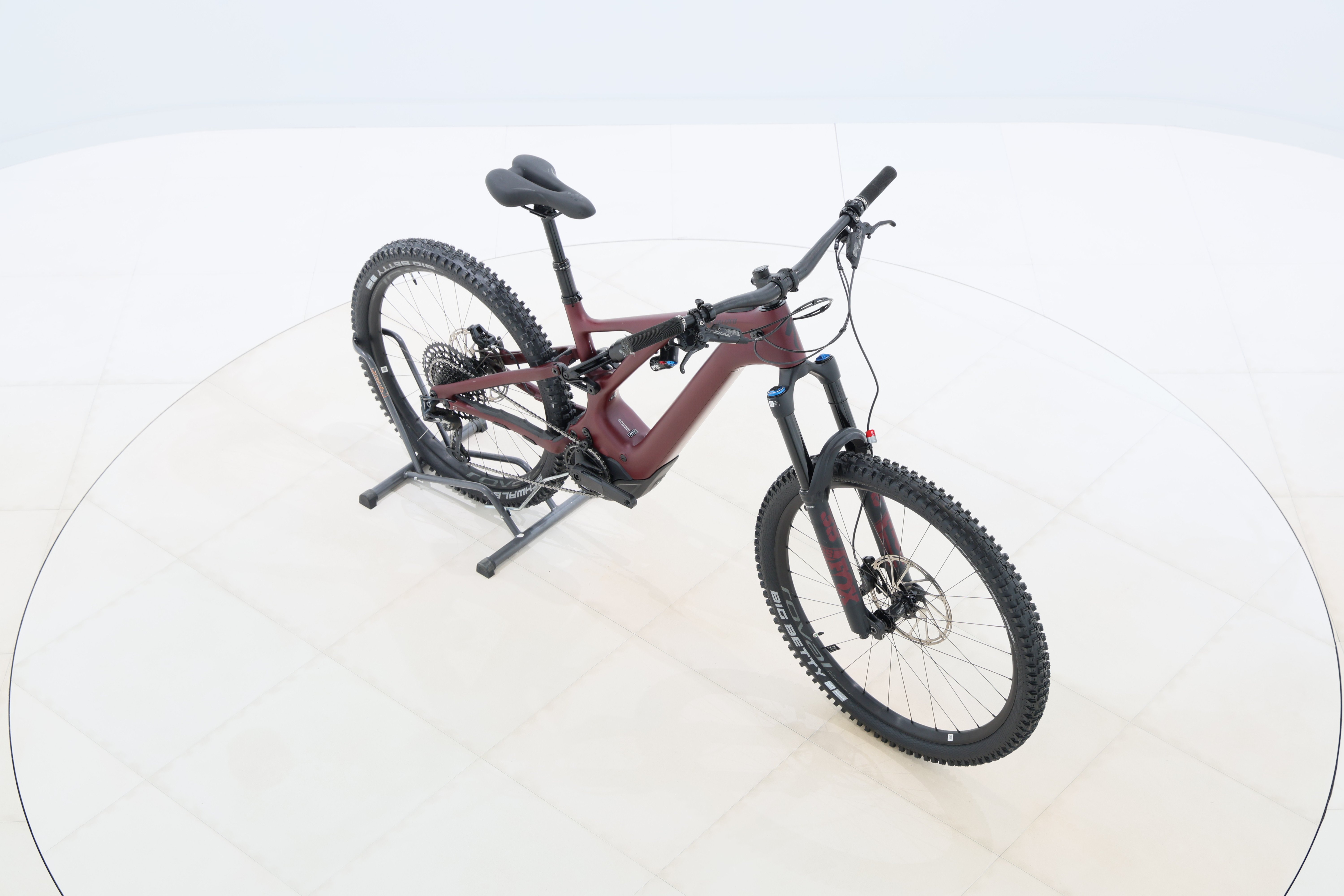 8a9a1da8-6914-41e3-b7cc-0859feb7e005