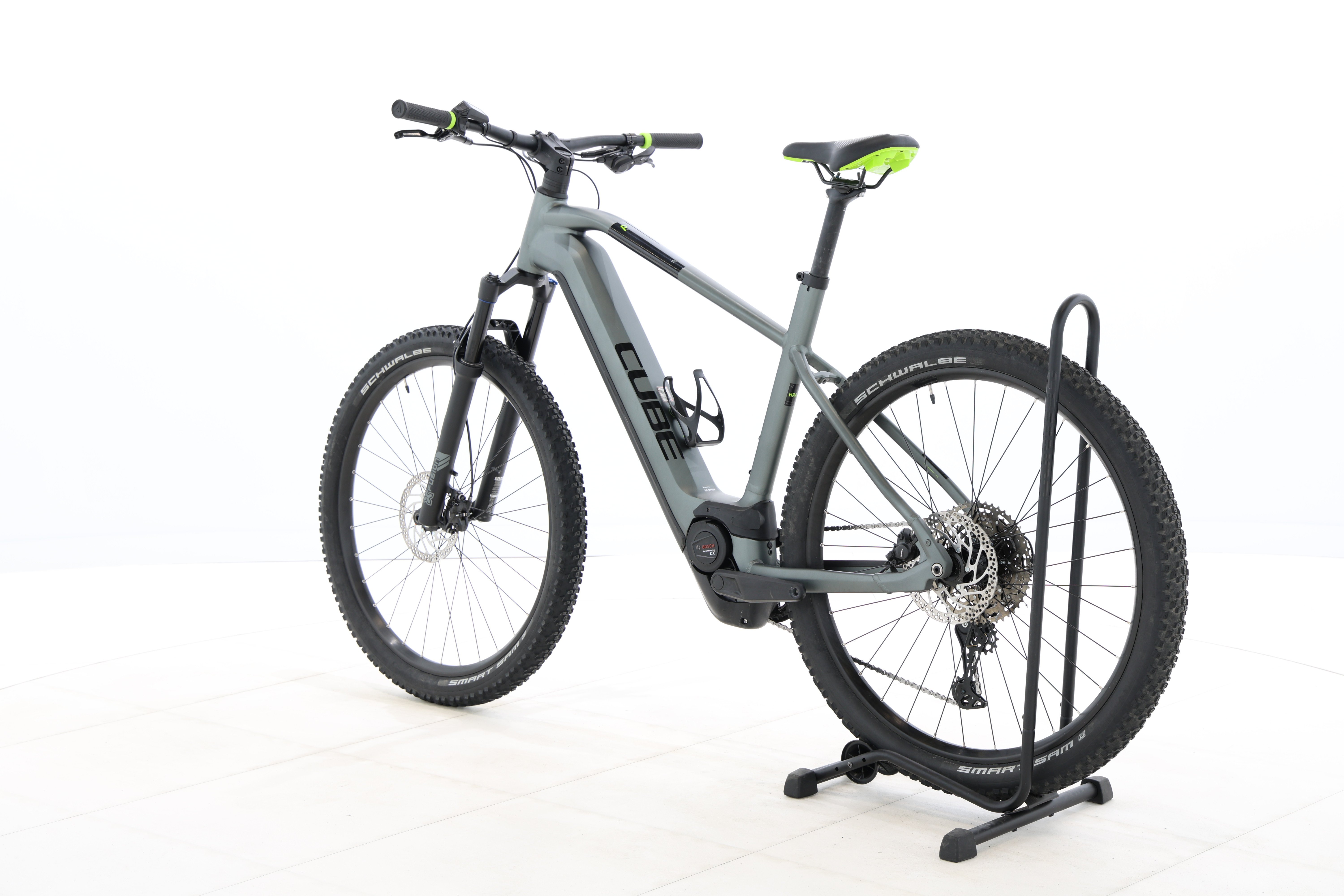 e54c5b00-7bf1-43a1-8cce-a941aa0281eb