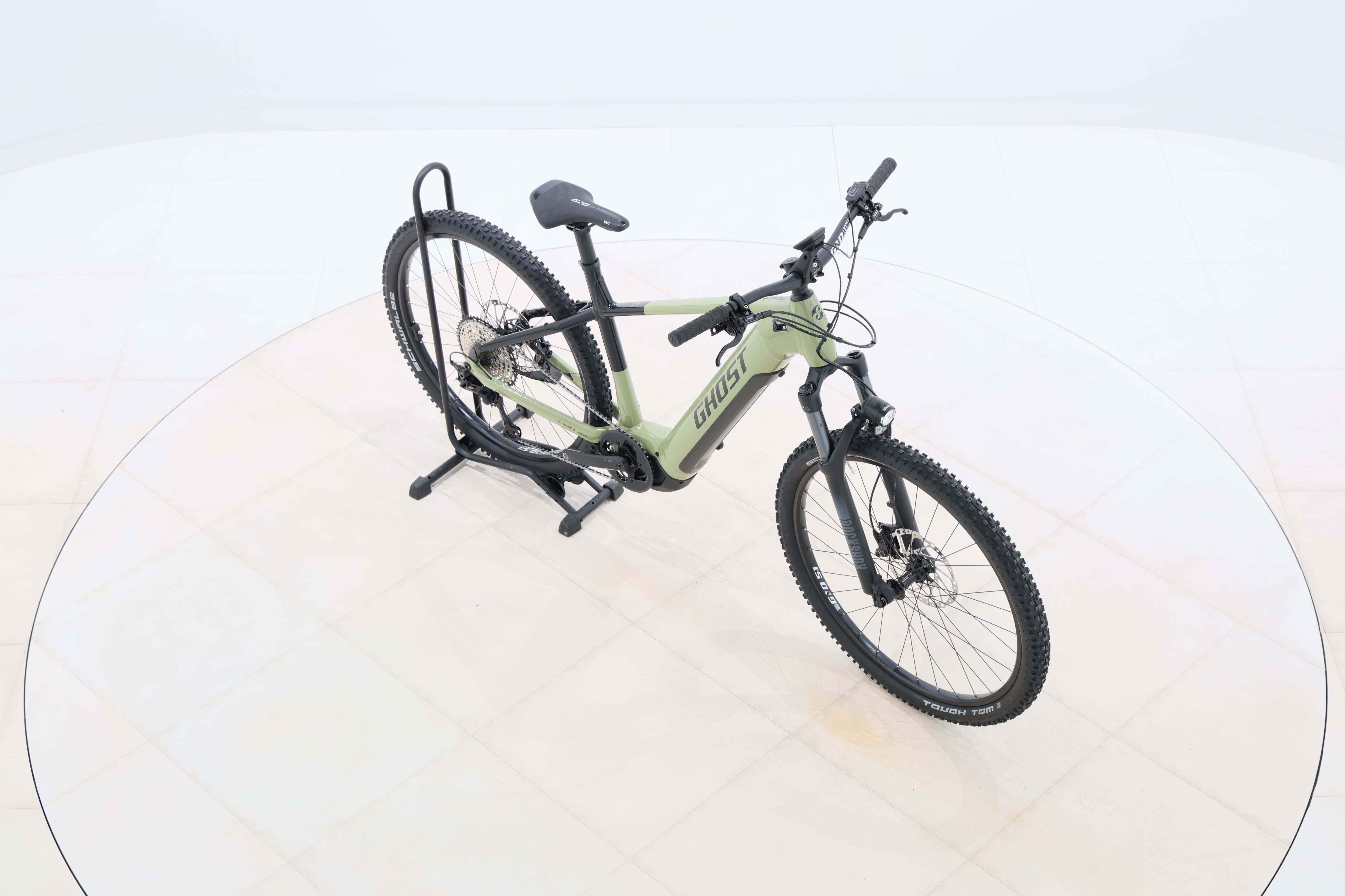 16b173e2-f417-4c04-9d2f-b870adcfe3a3