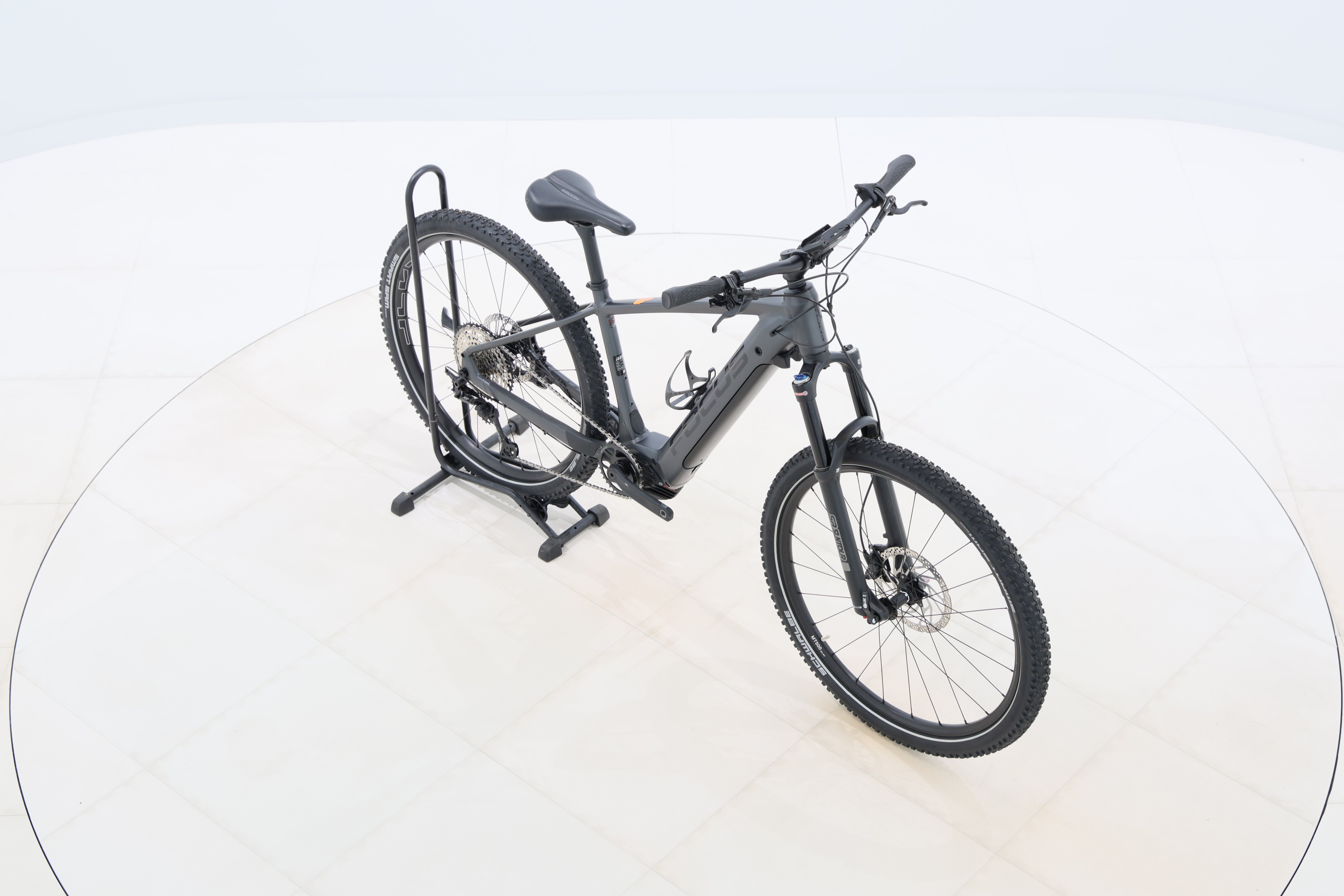 1fb4bf1a-64b6-4c81-99e5-e2e636c94c30