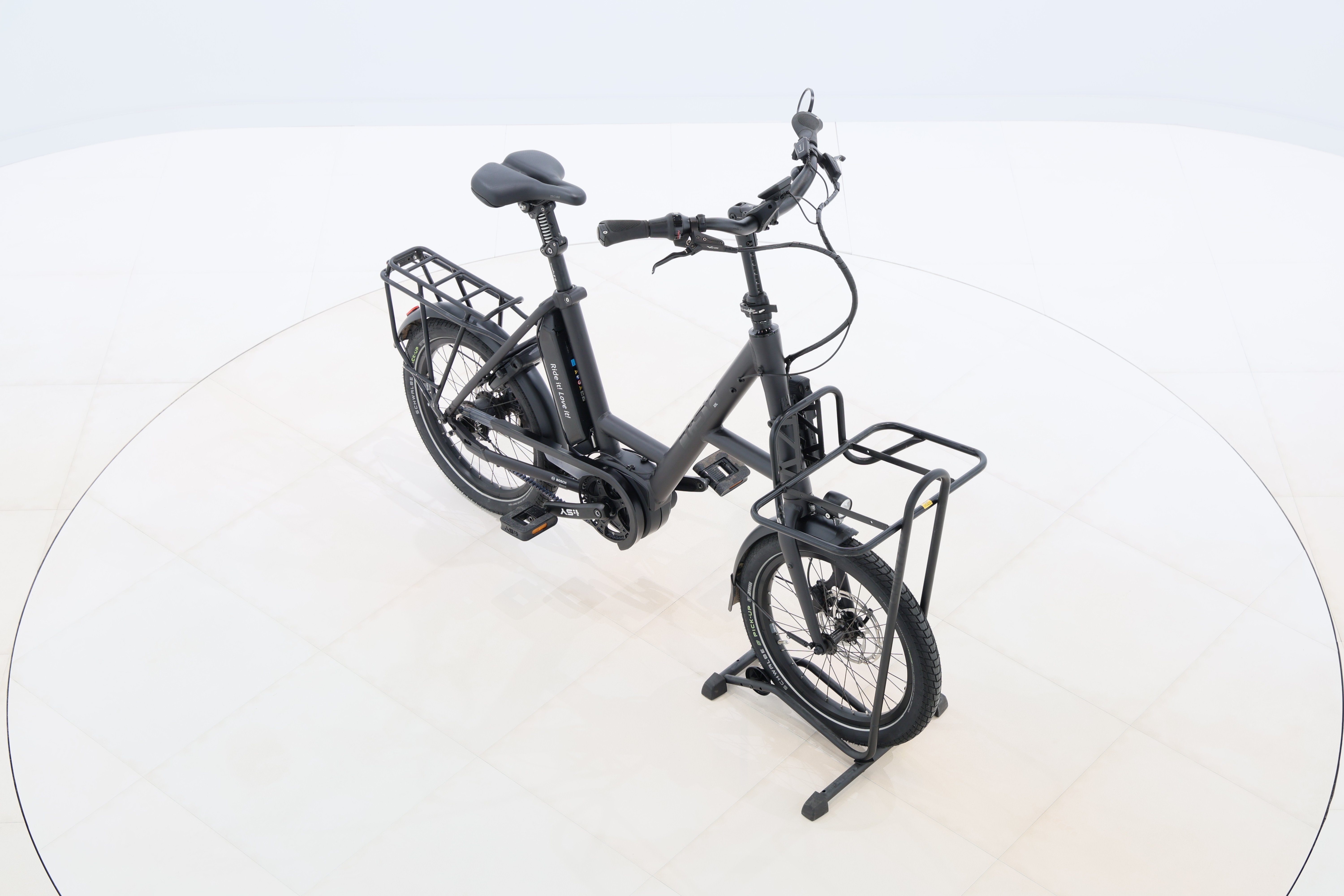 bb3dc202-81e9-44b3-b9c6-548f87d389a2