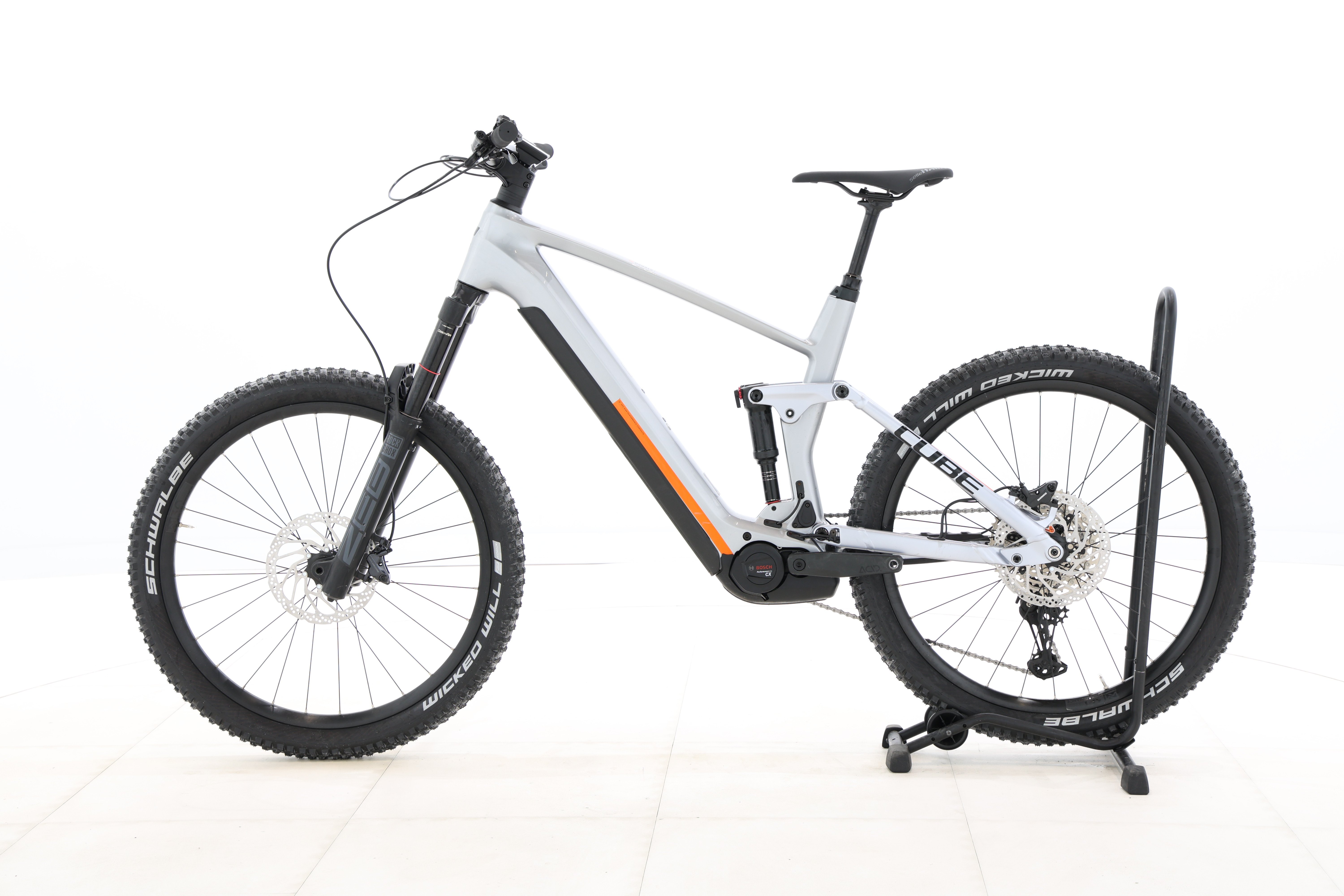 3ba7309b-9086-49d2-bd33-892c8340d6f2