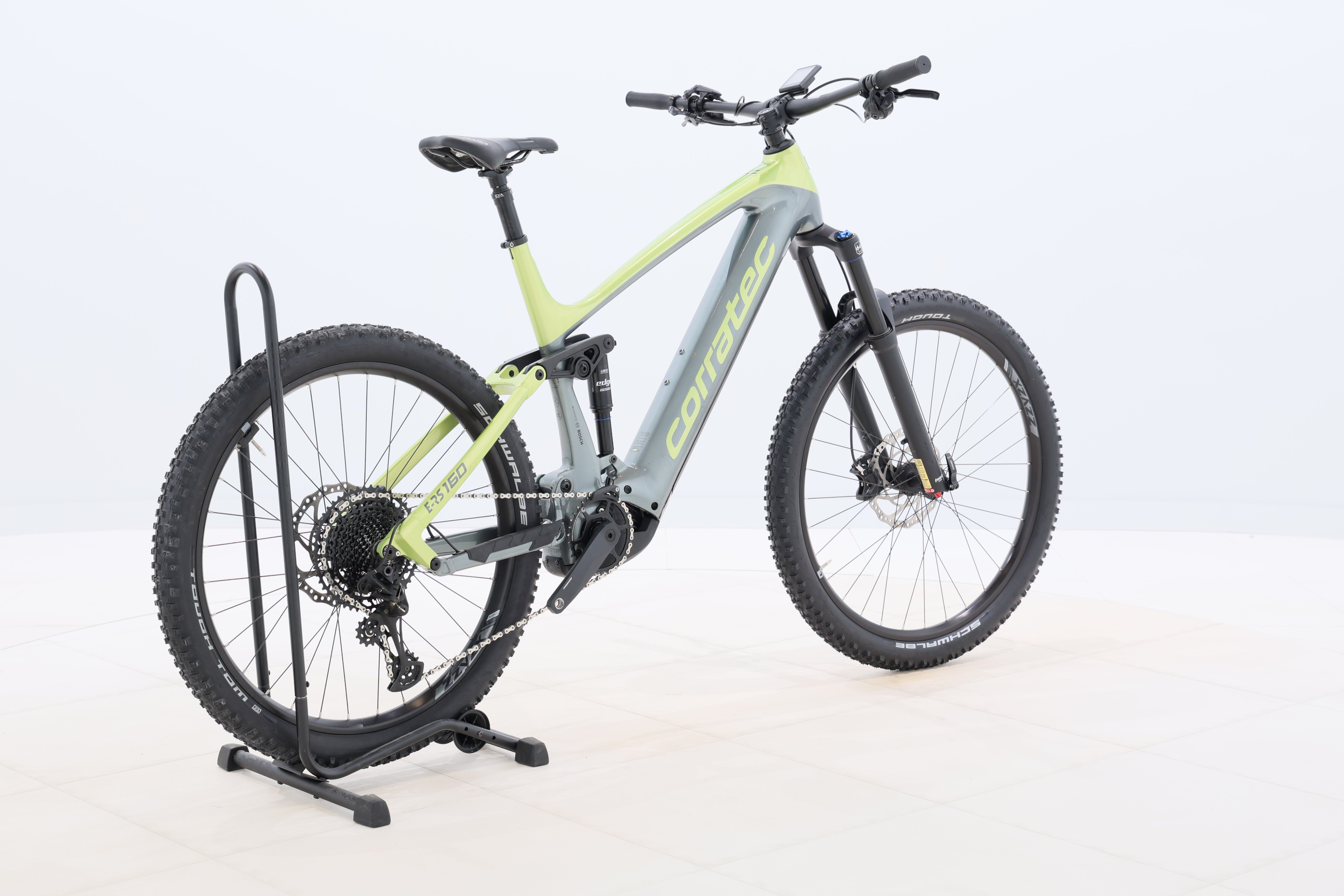 3f5d4aa8-d47e-4f12-8098-53263a9a434a