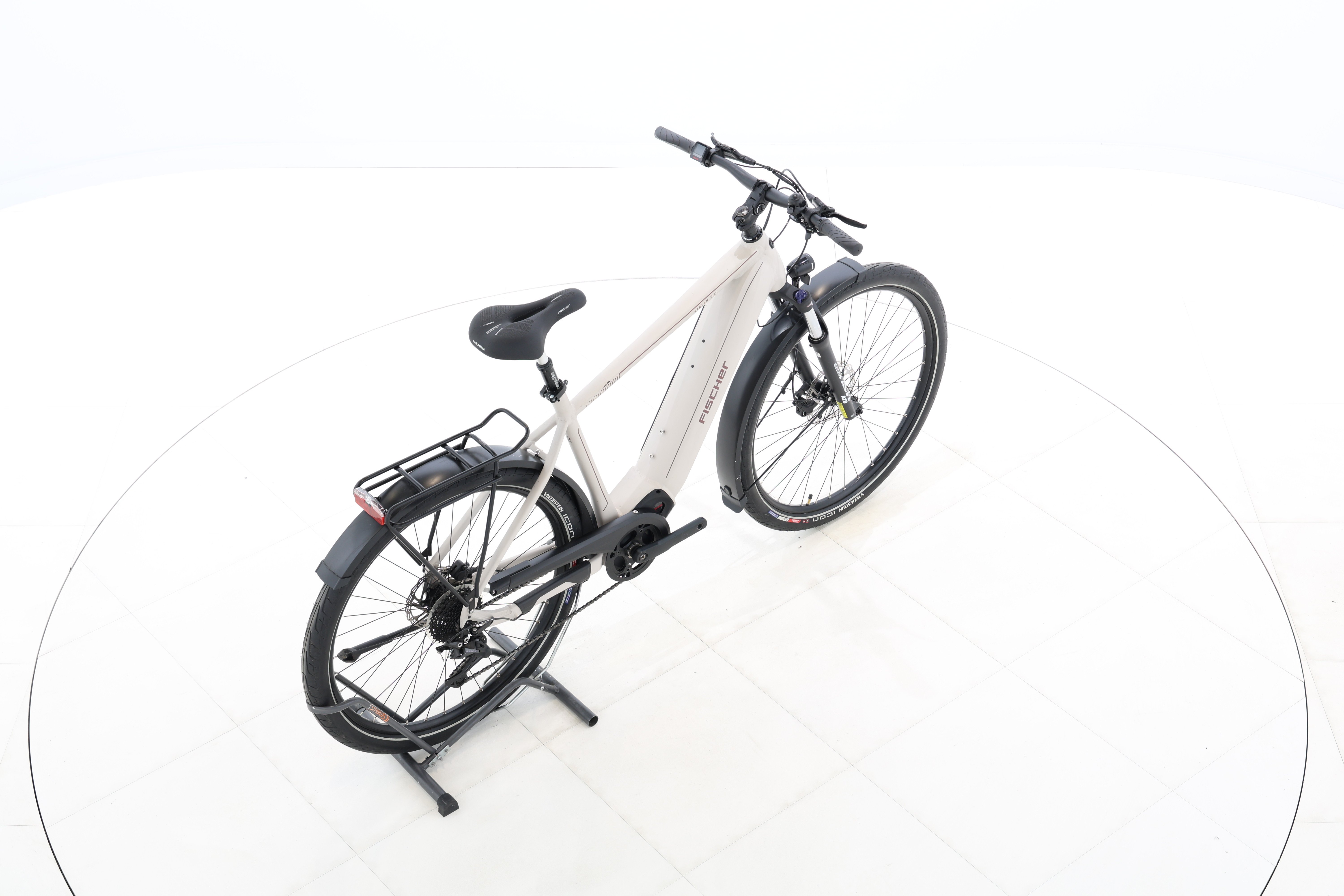 7e6f68f7-60b7-47f9-81d5-61d2a9bdd881