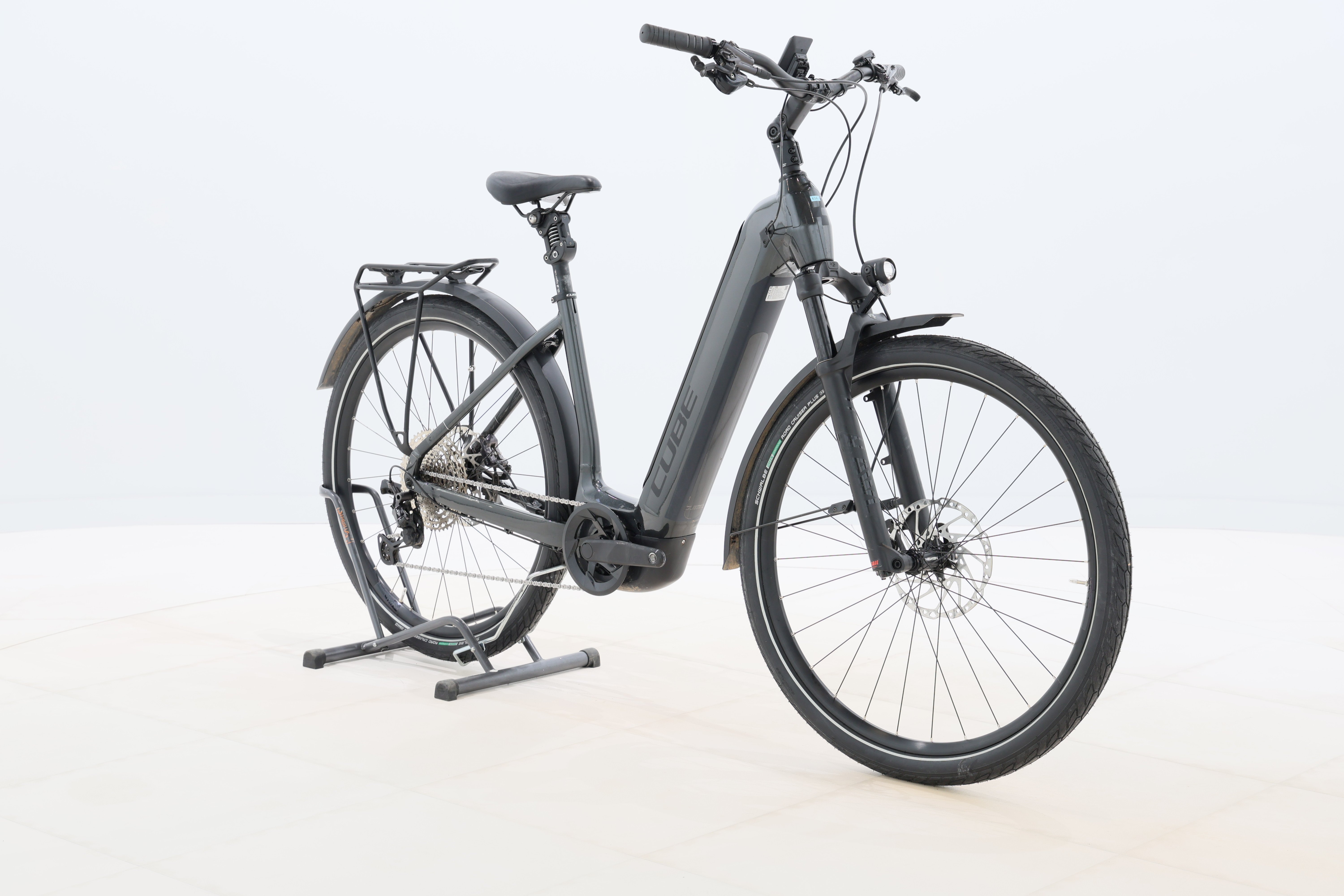 12e403d5-c79d-411d-99f2-4ea332d2d94b