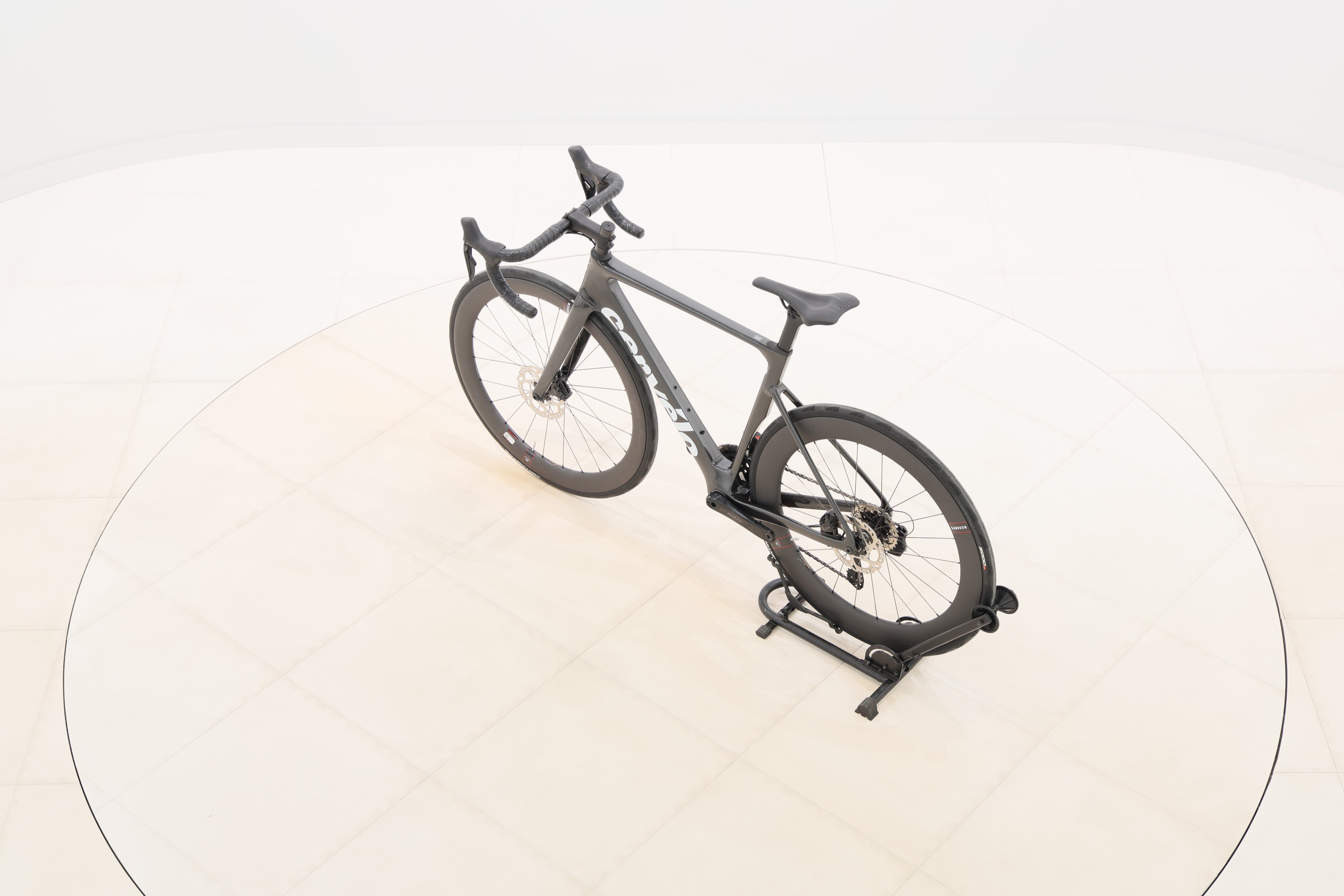 5b0b89a7-90e3-4bbd-a90d-3d880200ba20