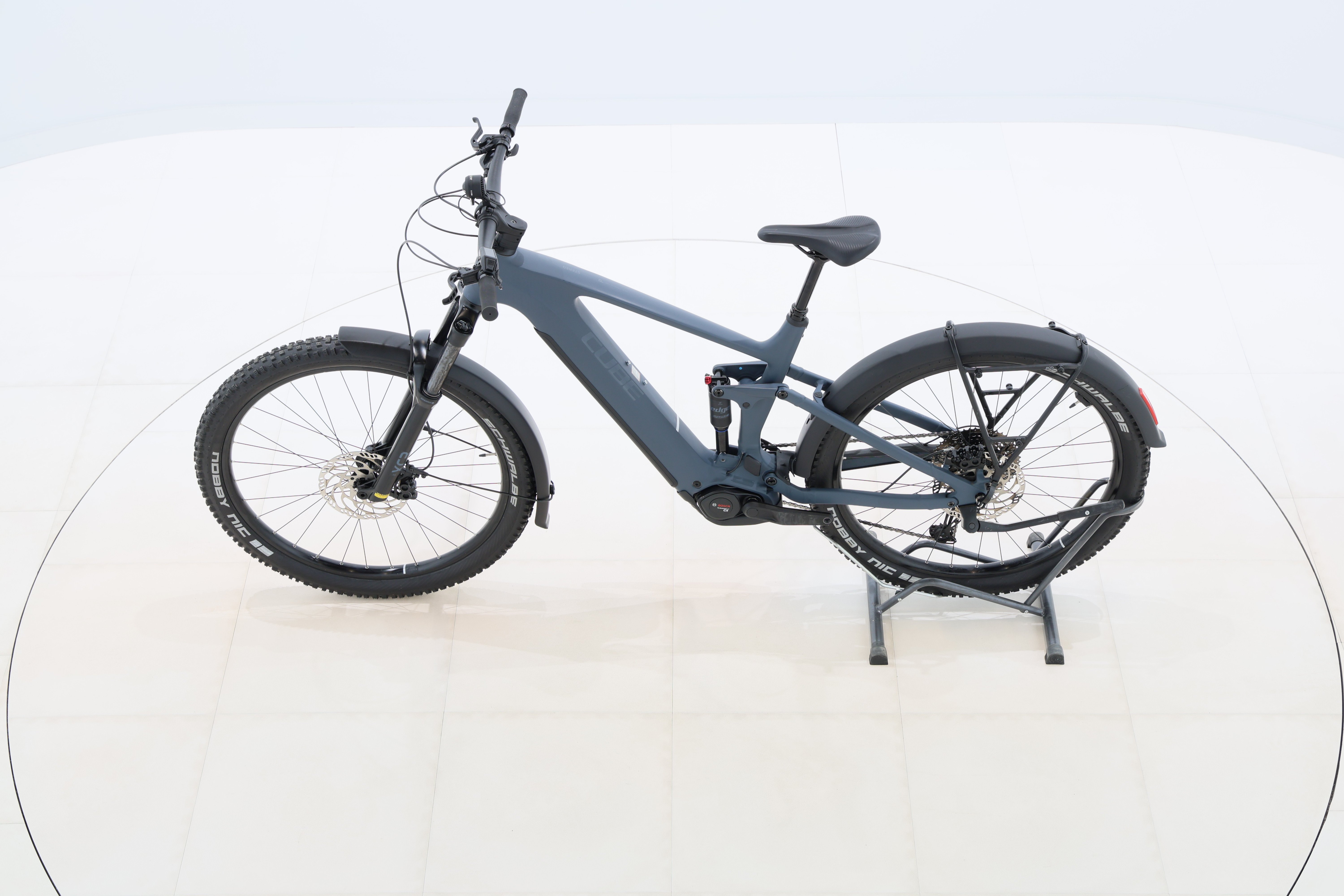 3f5cd1e7-e868-4bb9-b8c5-0ffb56fc099a