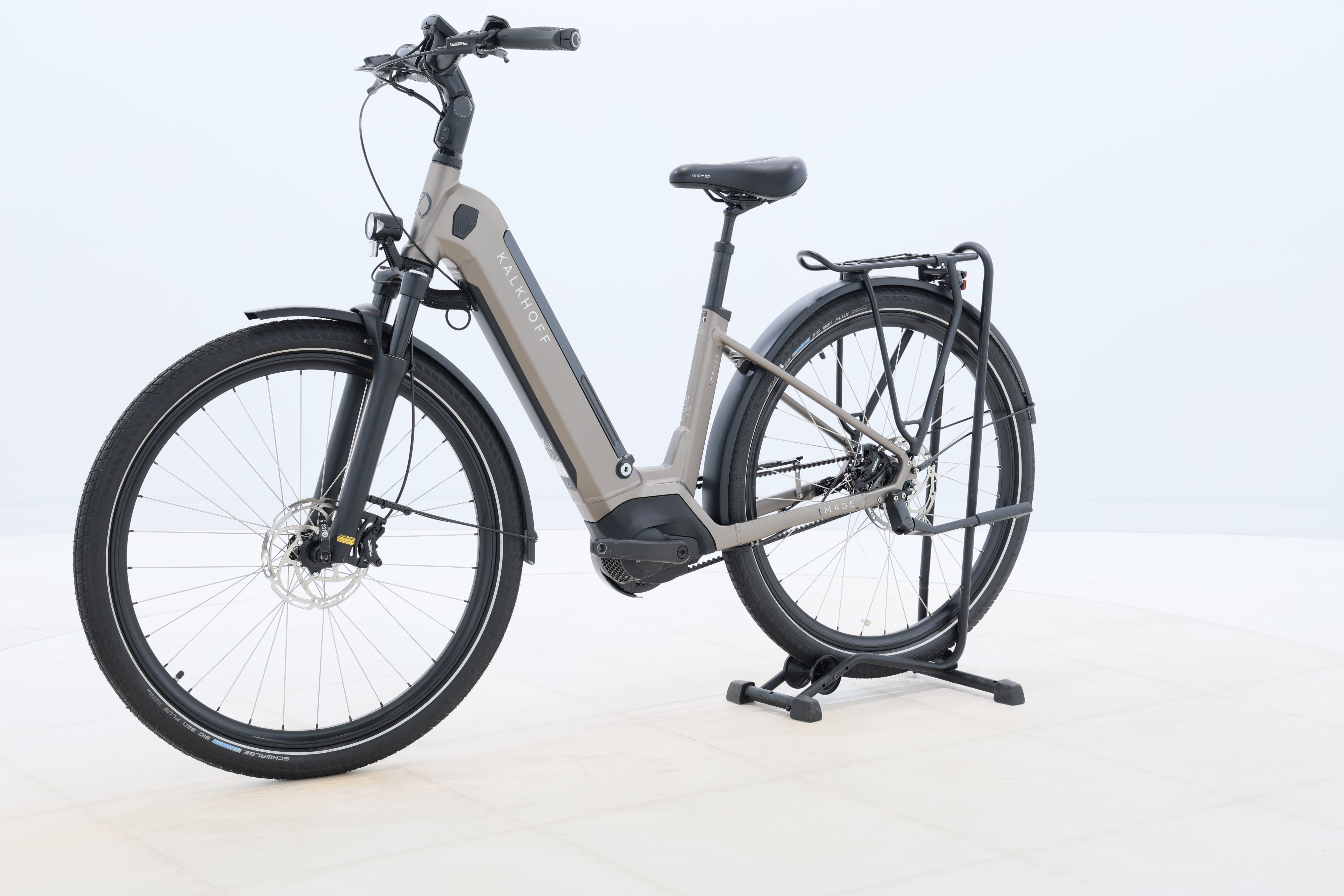 3246f209-0e76-40f4-a93b-e024a3d3603c