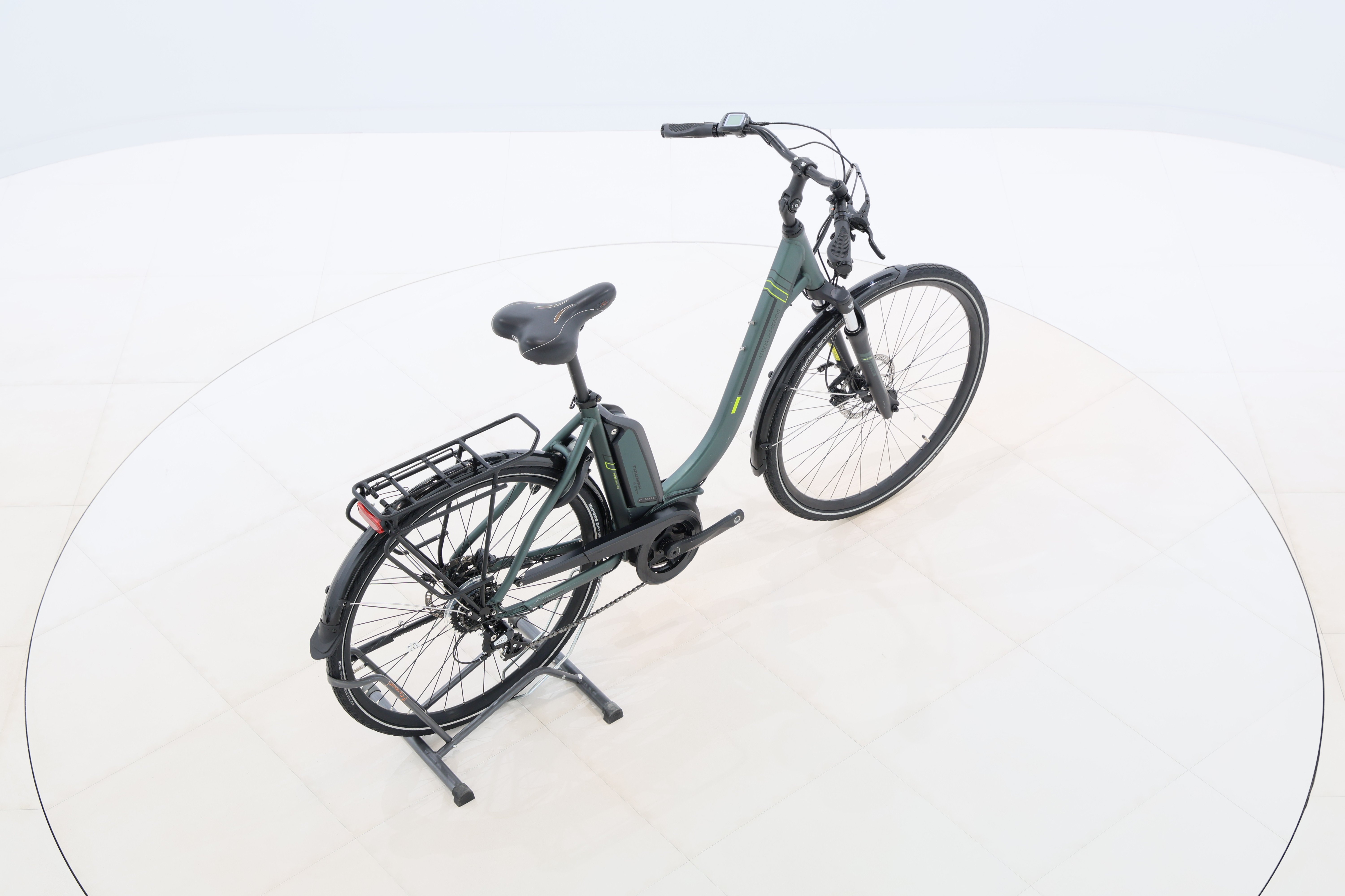 d2dce359-457d-4417-9fca-1e672636200a