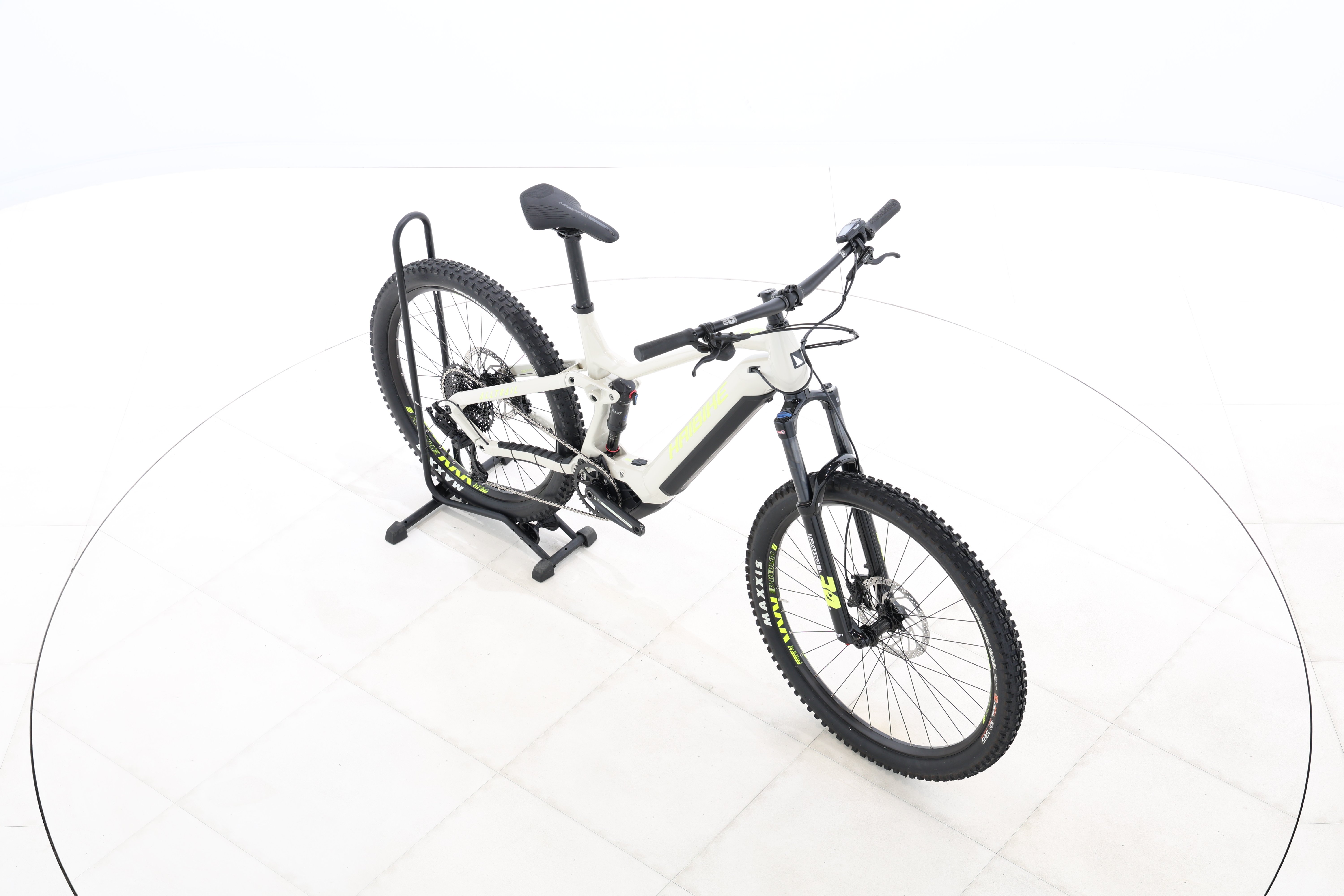 cee1b9db-ed92-428d-82c6-74c2a9137abf