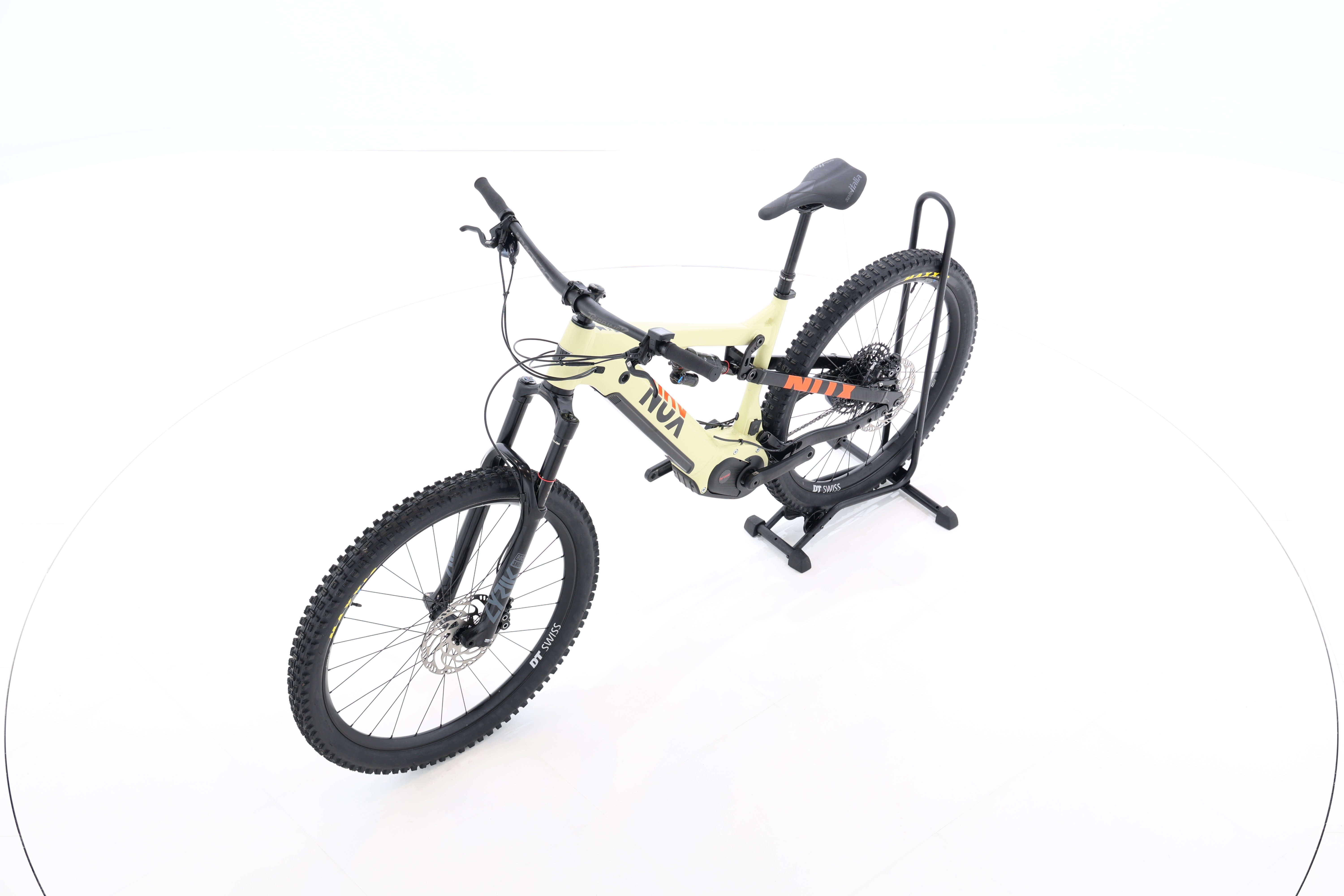 e8e4ac6f-1d26-4ce0-8c66-b8a4fc5b1f5c