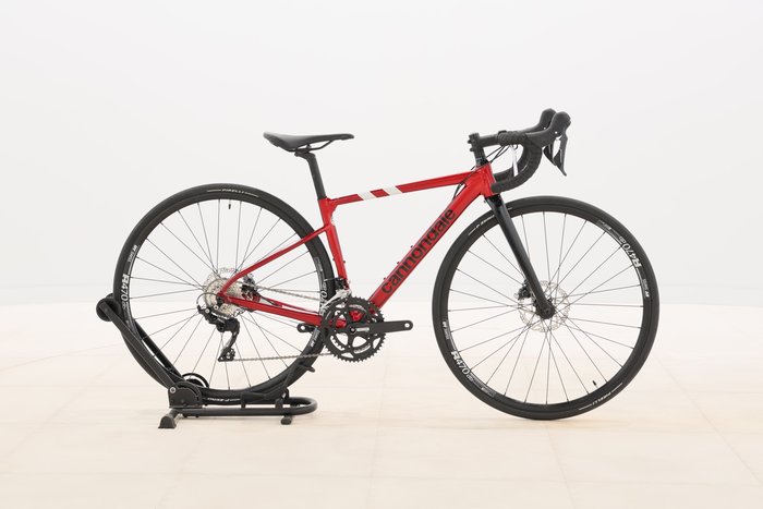 Cannondale CAAD13 DISC 105 2022