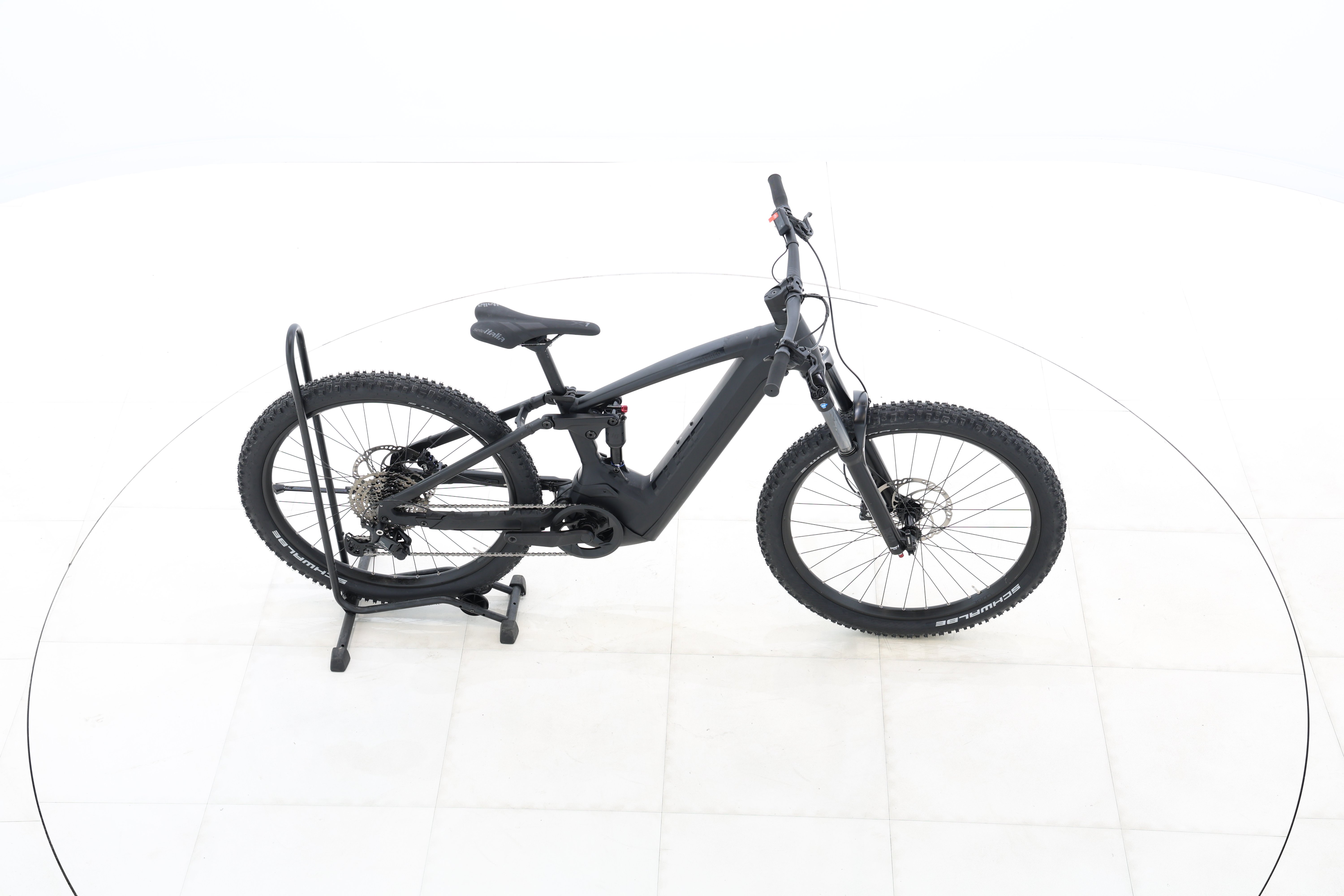 5b9e0b15-aac3-4b8d-b67c-c60991bf0976