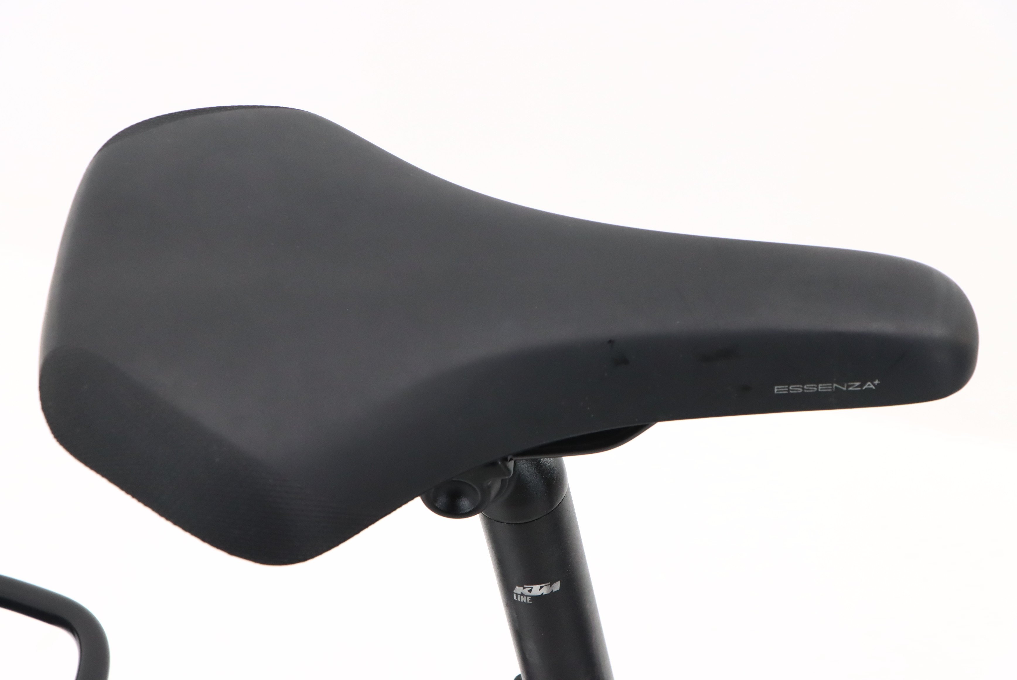 7a60307b-e005-45fb-bc4d-6449d5473dd6