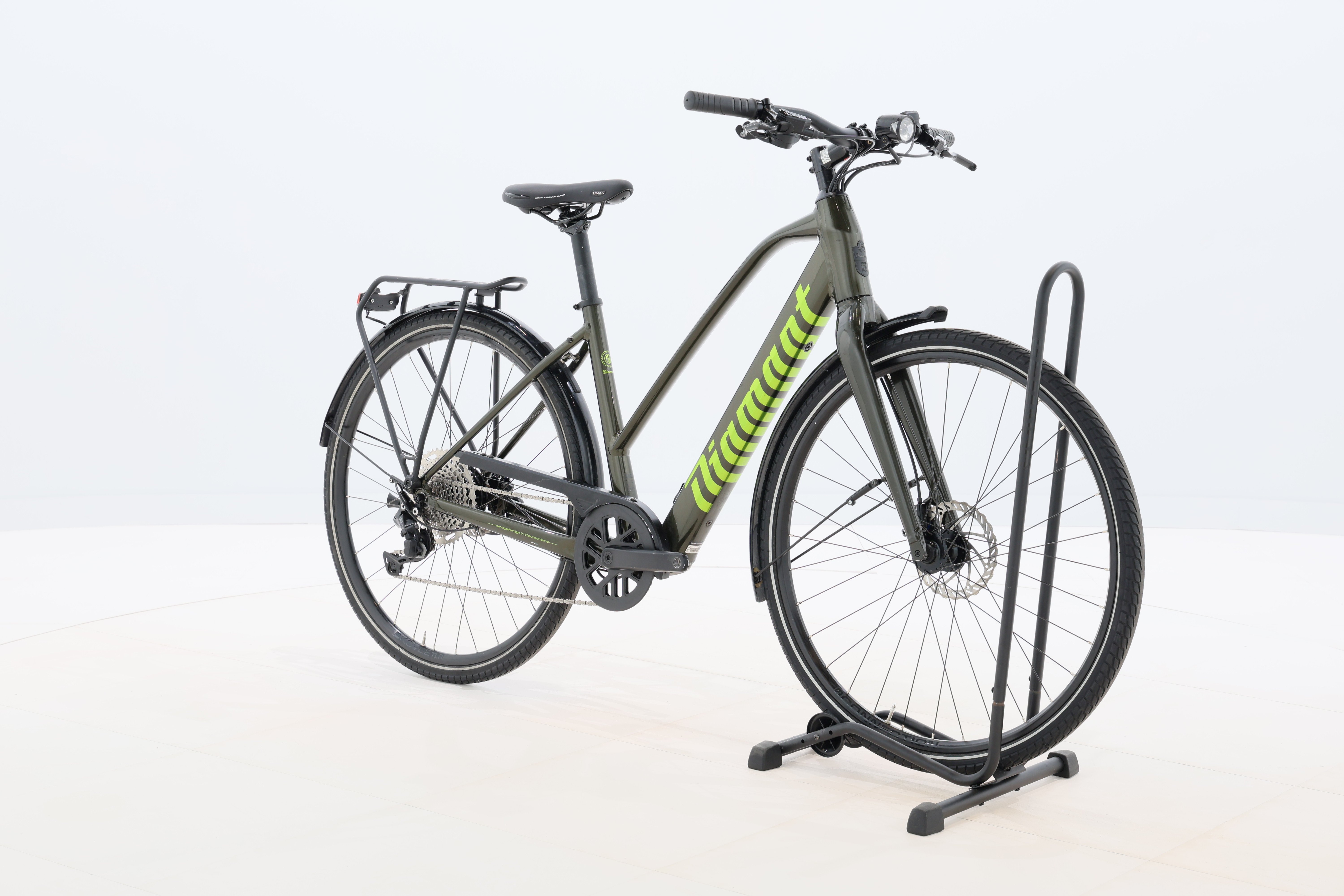 3cf9d2b7-6888-4948-8eec-2bd77ec24685